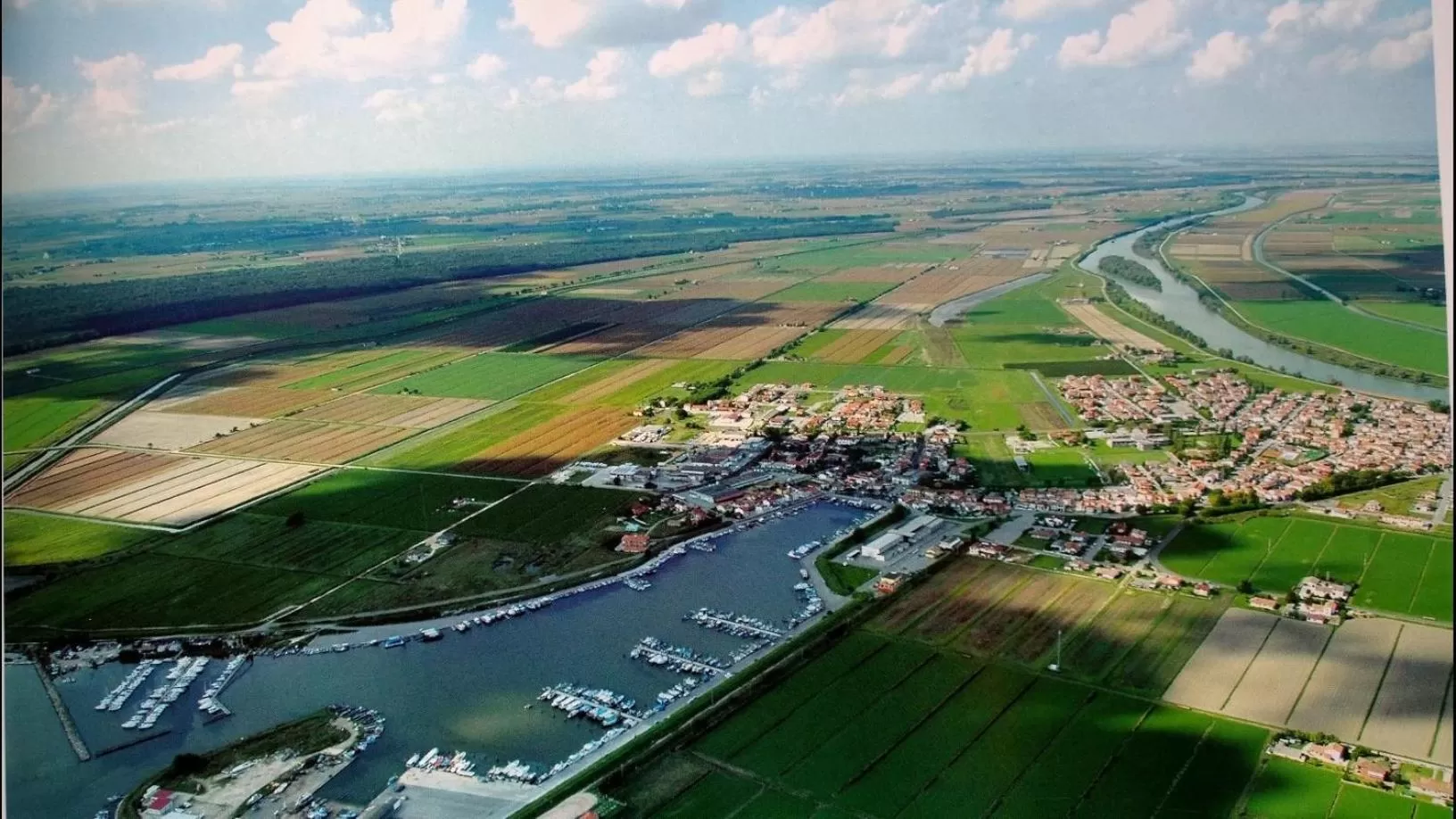 Restaurant/places to eat in Ferrari