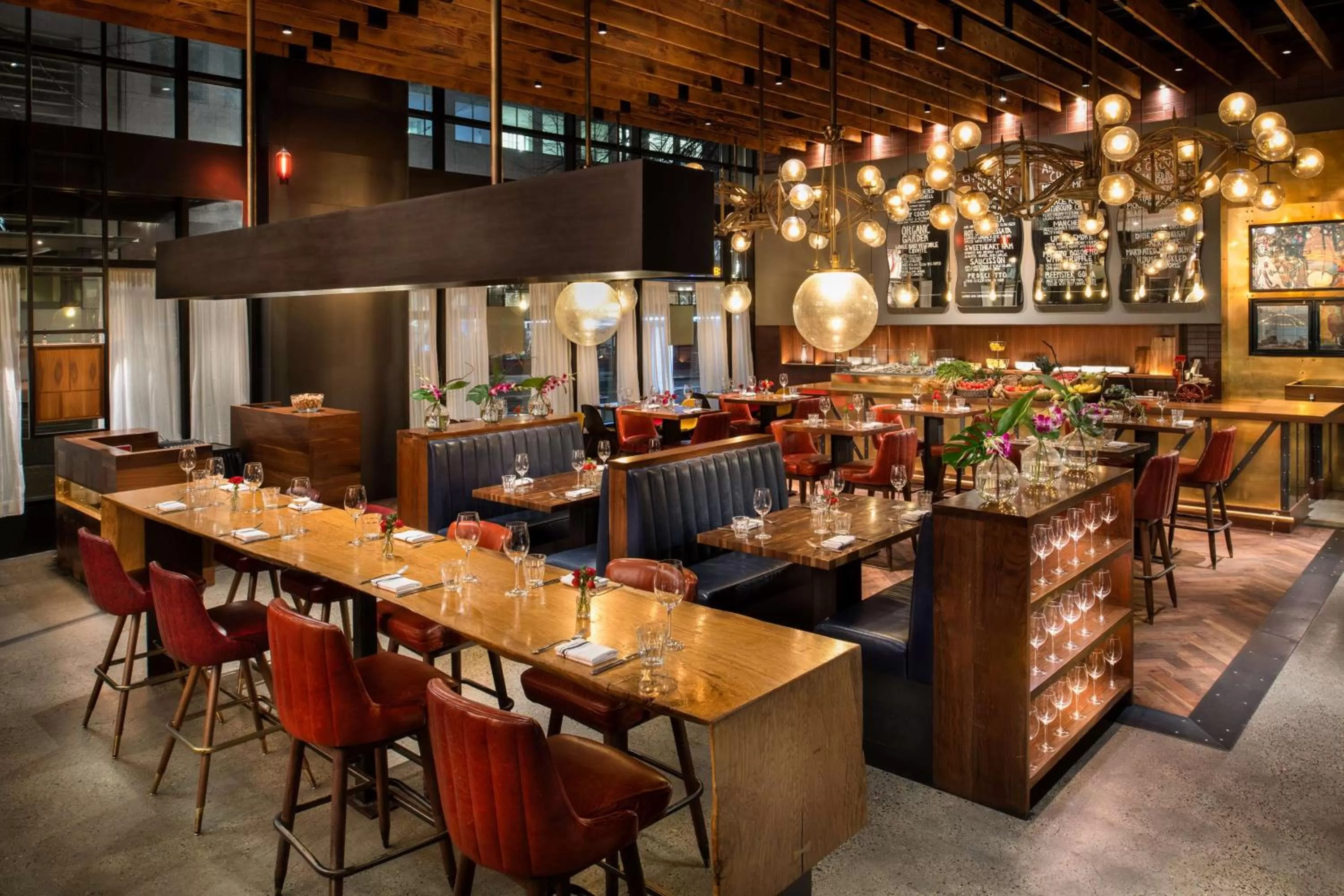 Restaurant/places to eat in The Duniway Portland, A Hilton Hotel