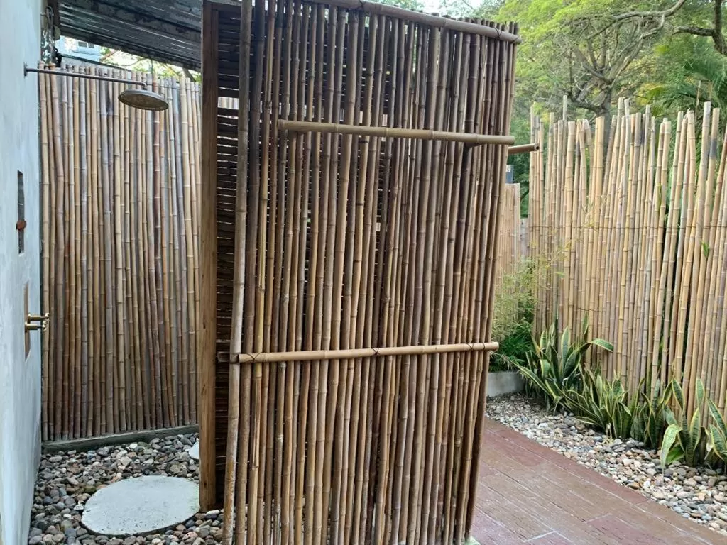 Shower in Waka Hotel Rural