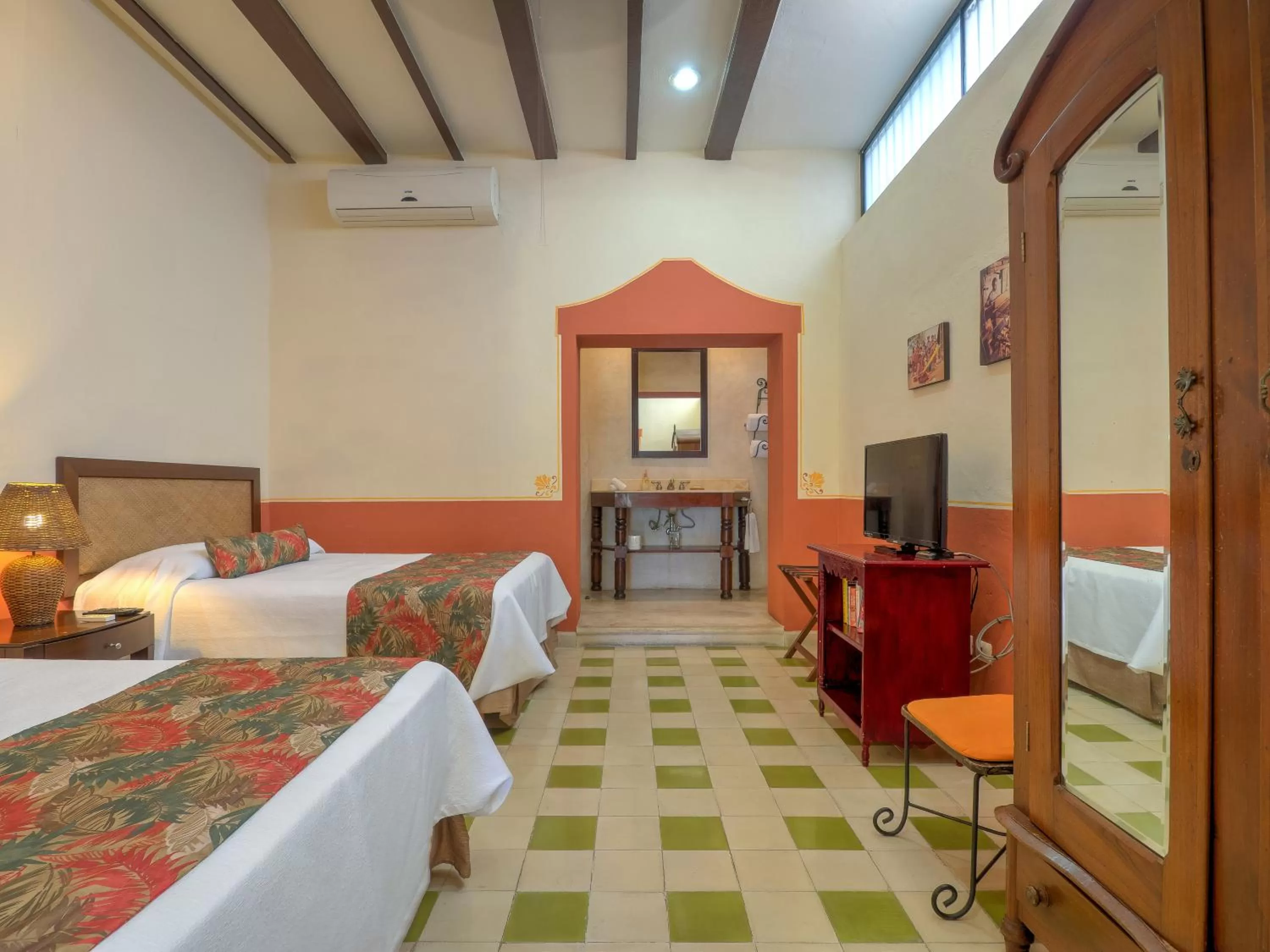 Bed in Hotel Luz en Yucatan