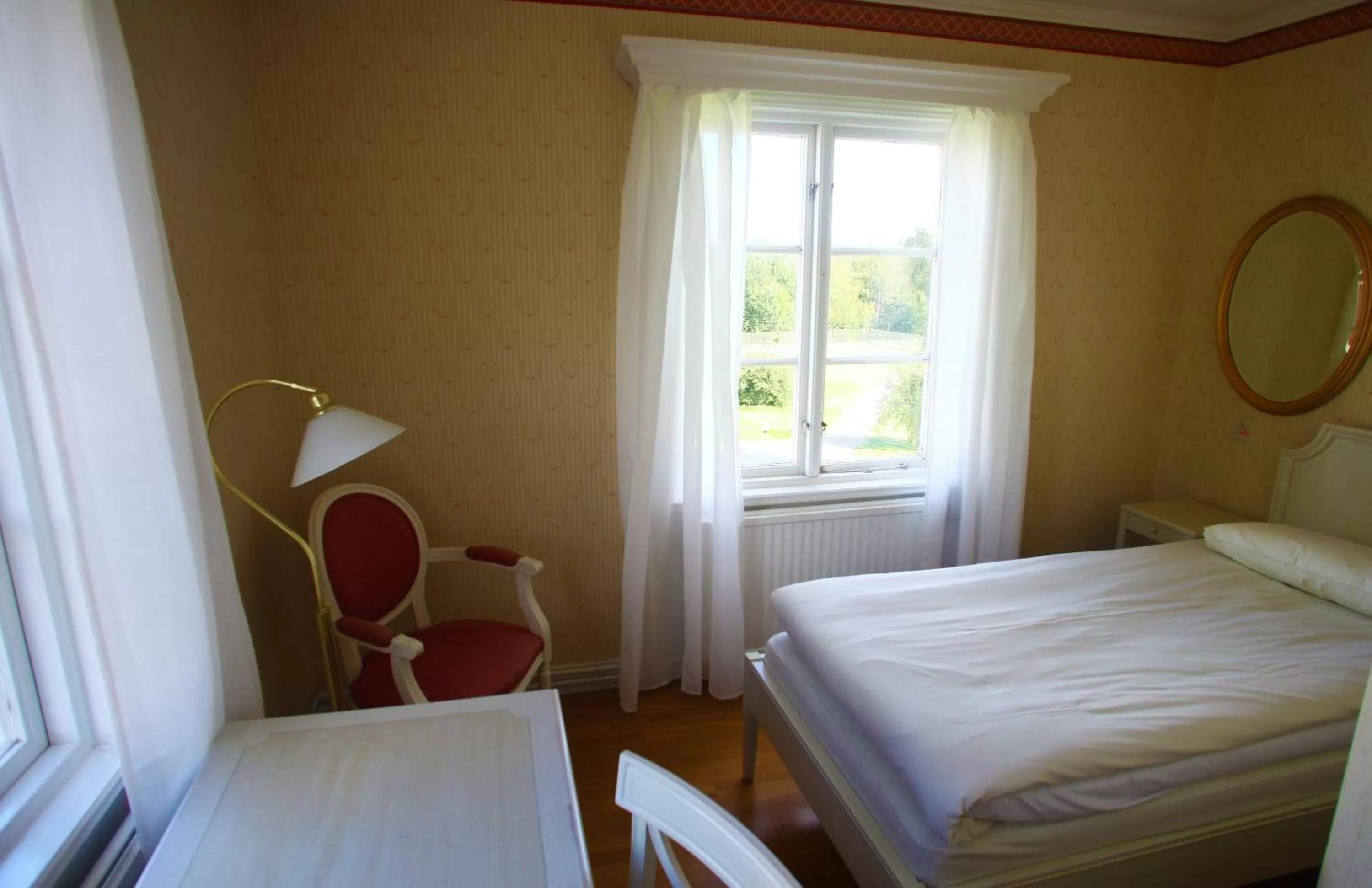 Photo of the whole room, Bed in Nyhyttans Kurort