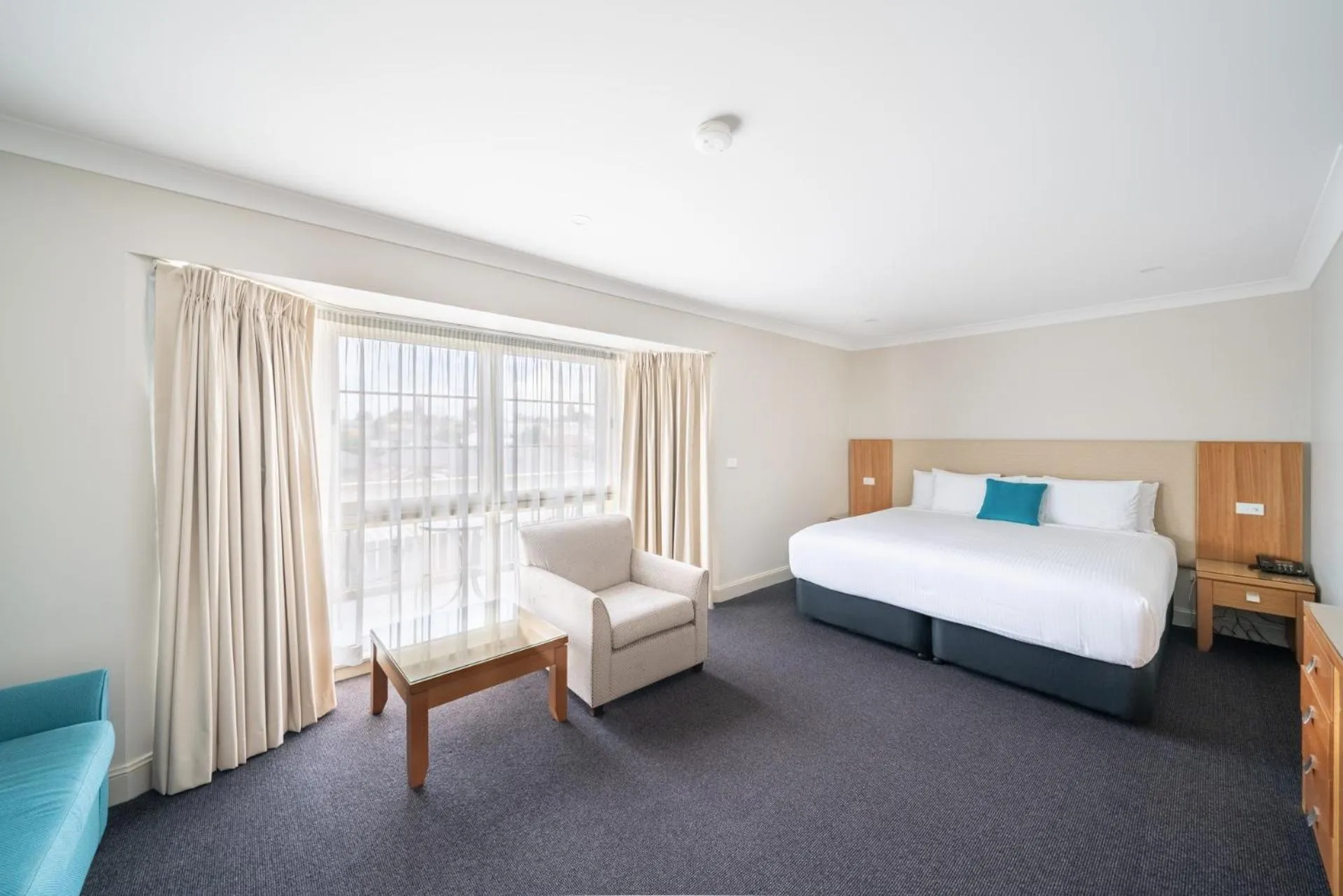 Bedroom, Bed in Heritage Inn Bathurst