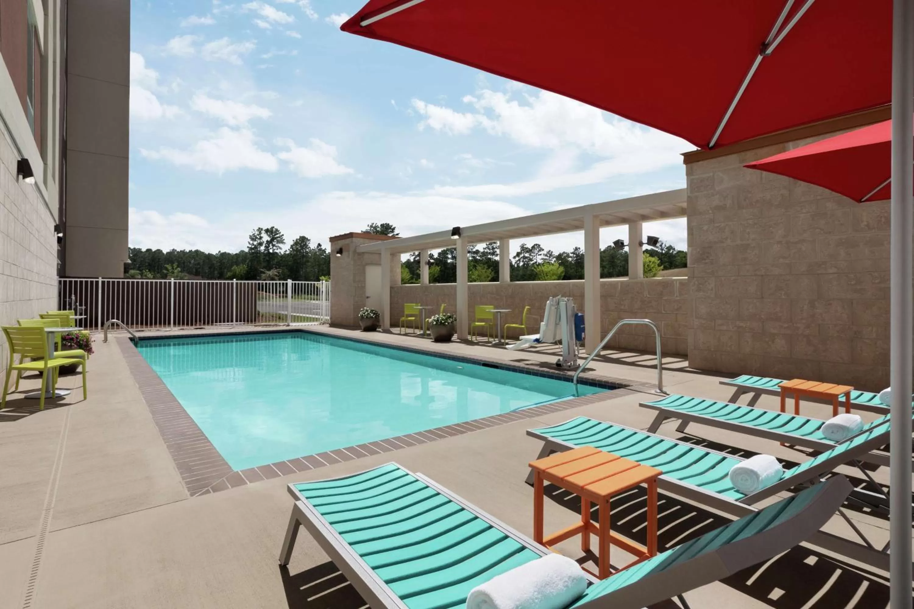 Pool view in Home2 Suites By Hilton Savannah Airport