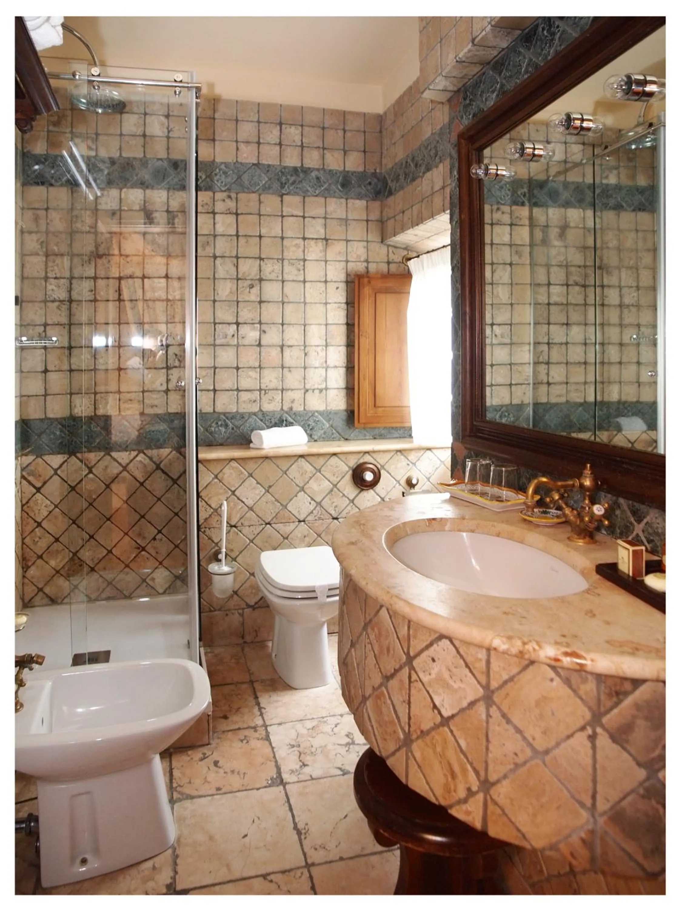 Bathroom in Relais Todini - Residenza d'epoca - Luxury Historic house