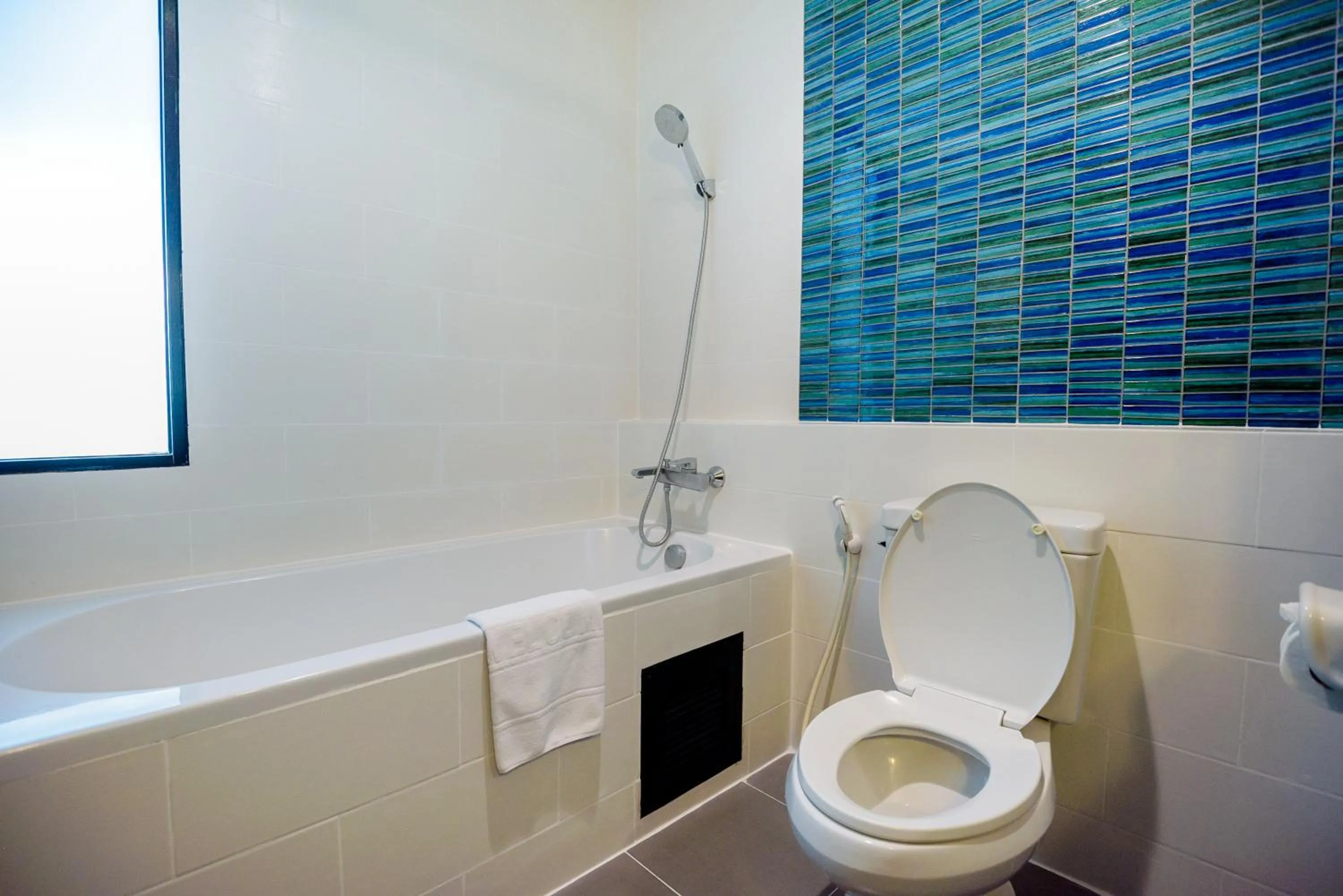 Bathroom in Hotel J Residence Pattaya