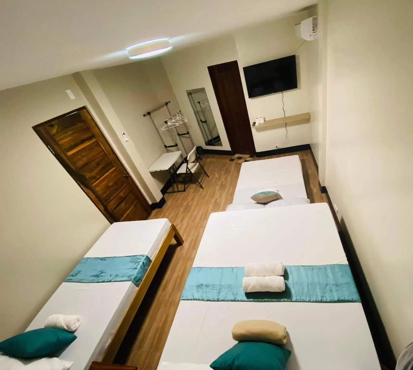 Mongki's Pensionhouse