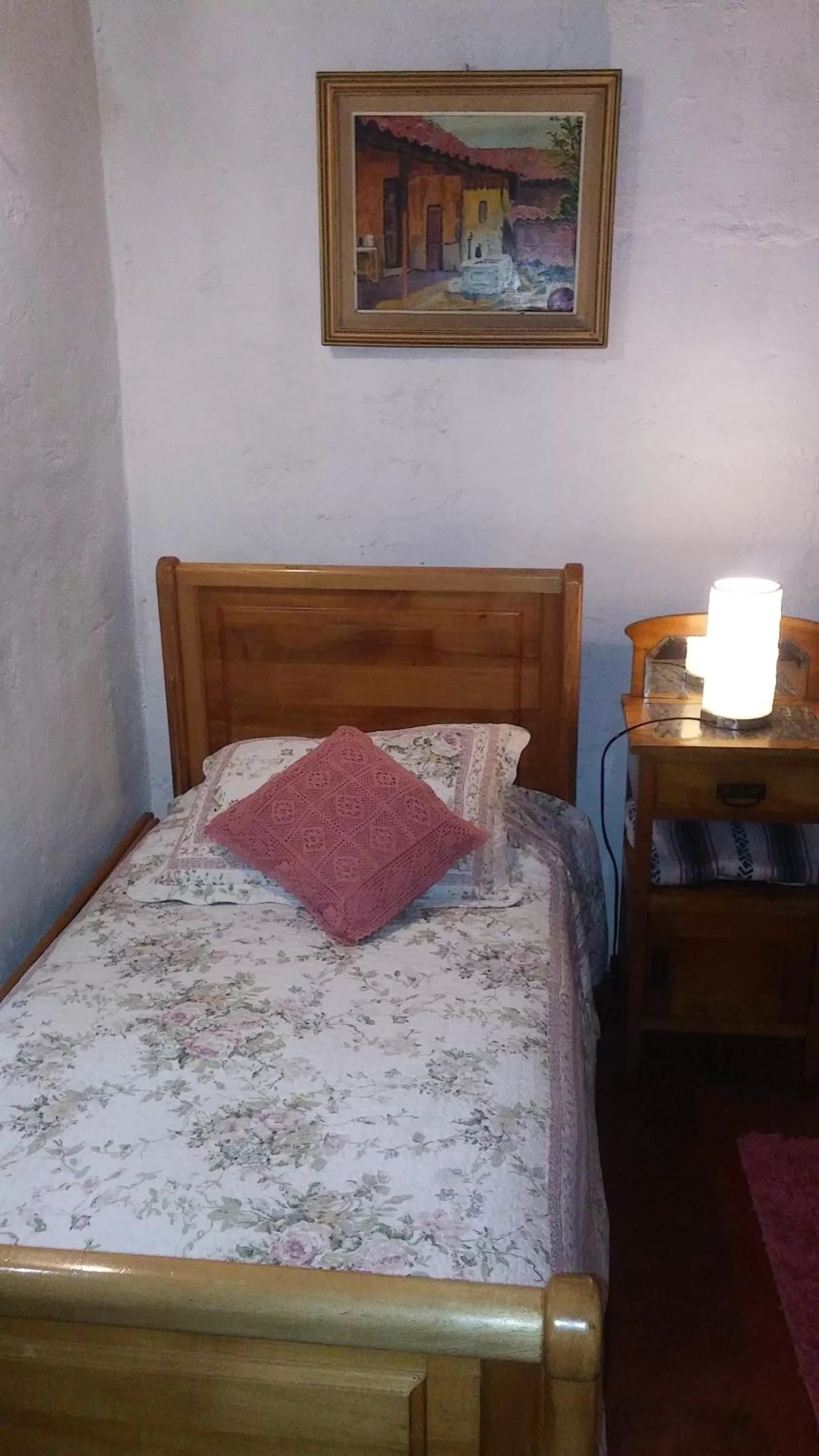 Decorative detail, Bed in La Casa de Adobe Natural y Más