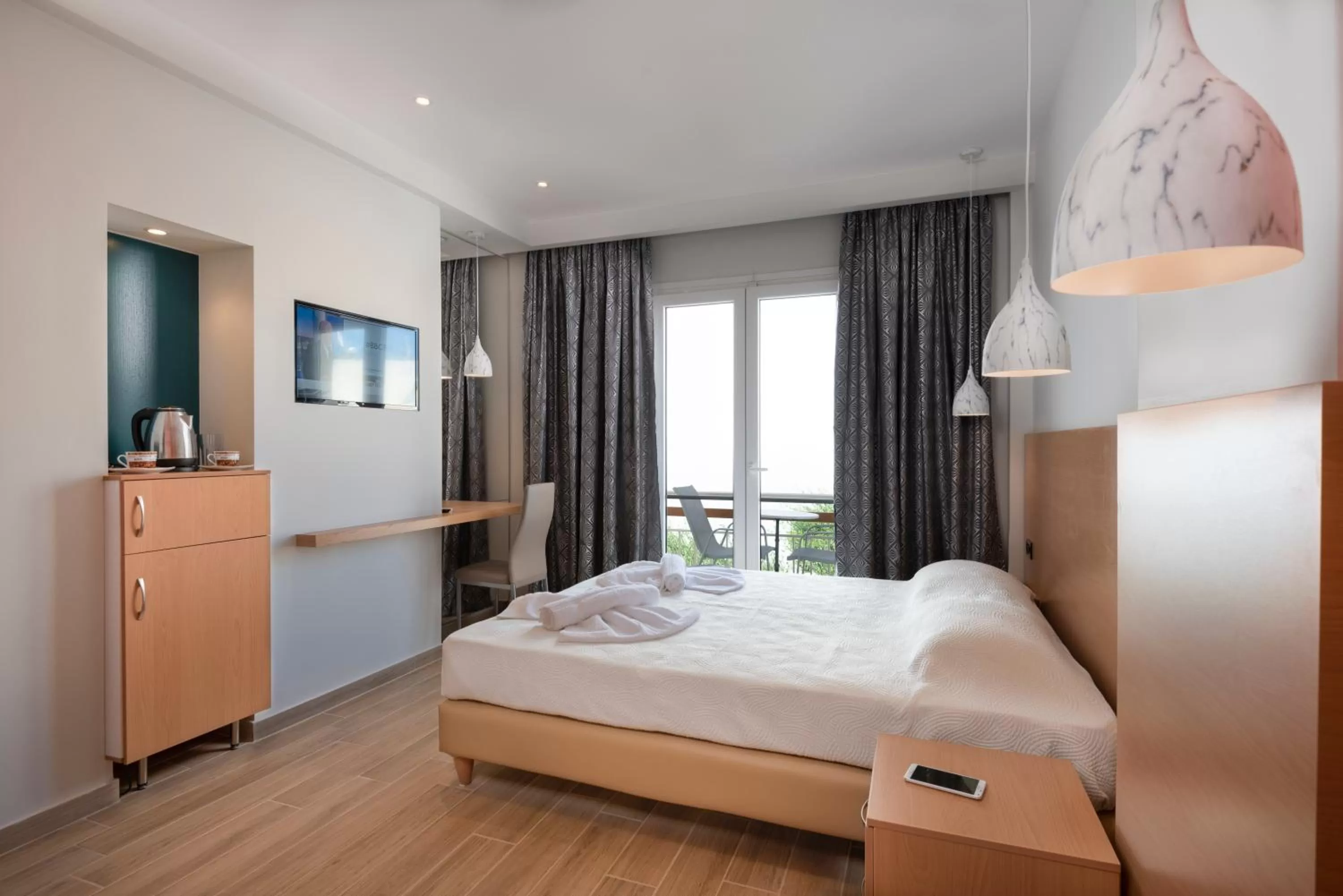 Sonia Hotel & Suites - Adults Only