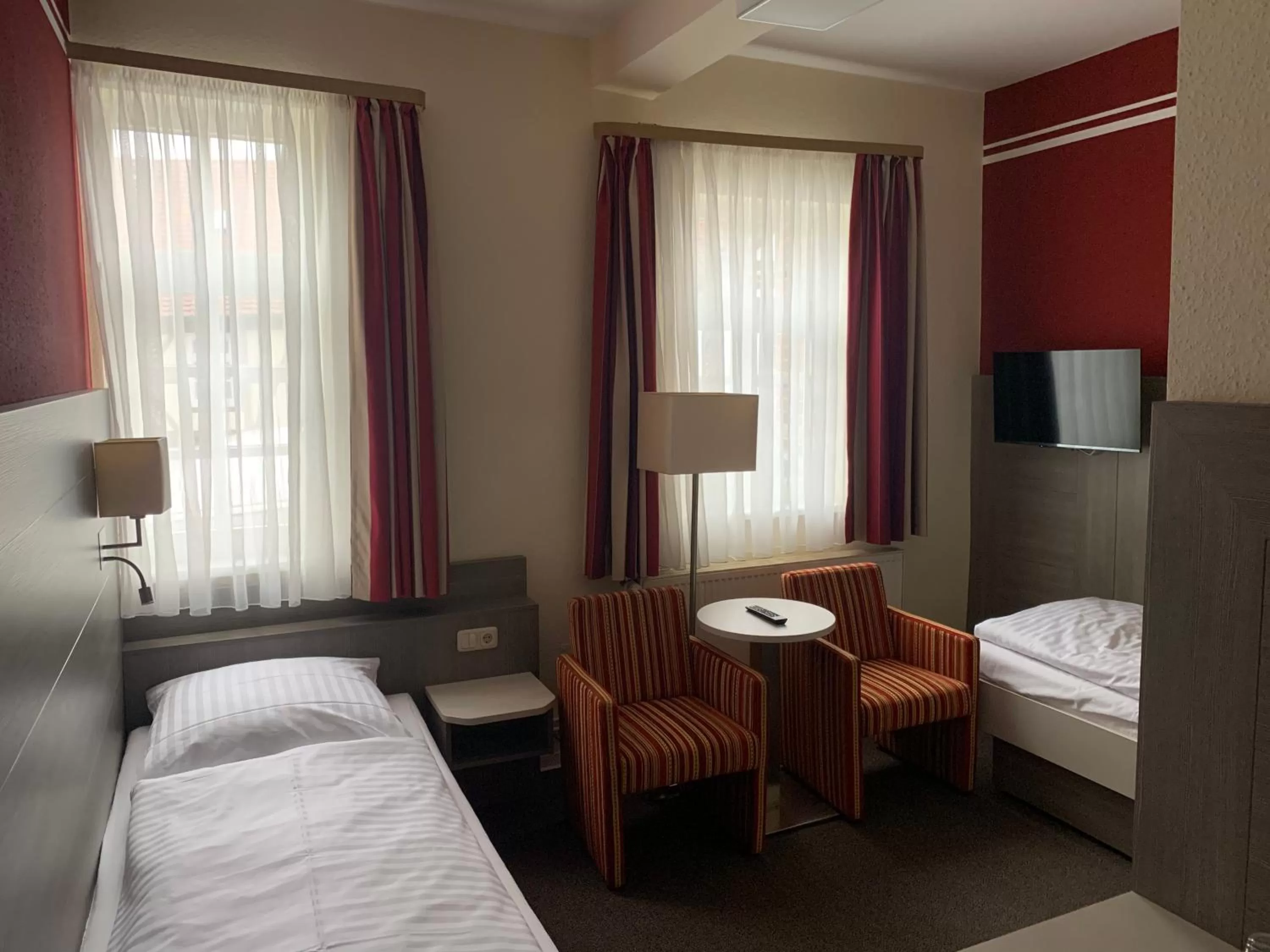 Photo of the whole room, Bed in Hotel Goldene Krone