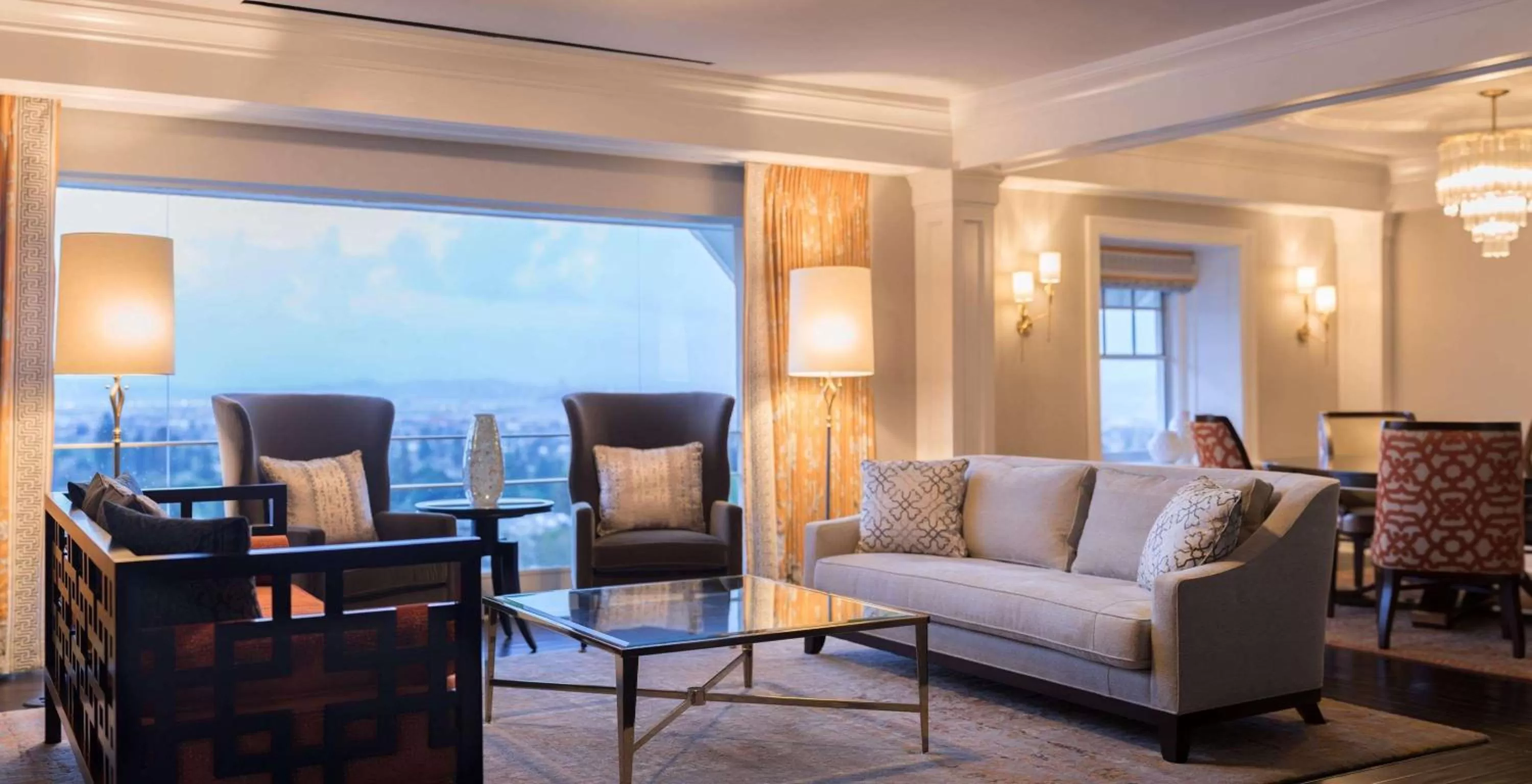 Photo of the whole room in Claremont Resort & Club