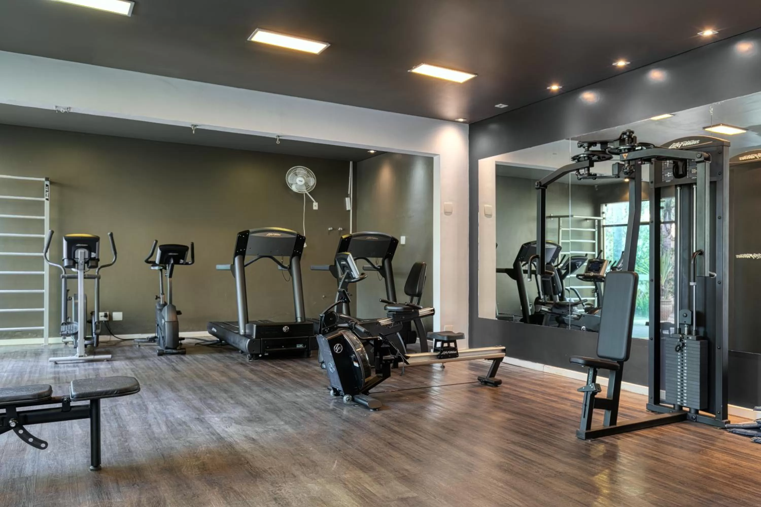 Fitness centre/facilities in Caesar Business Belo Horizonte Belvedere