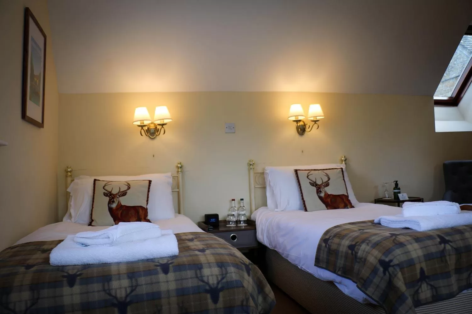 Bedroom in The Horse & Groom