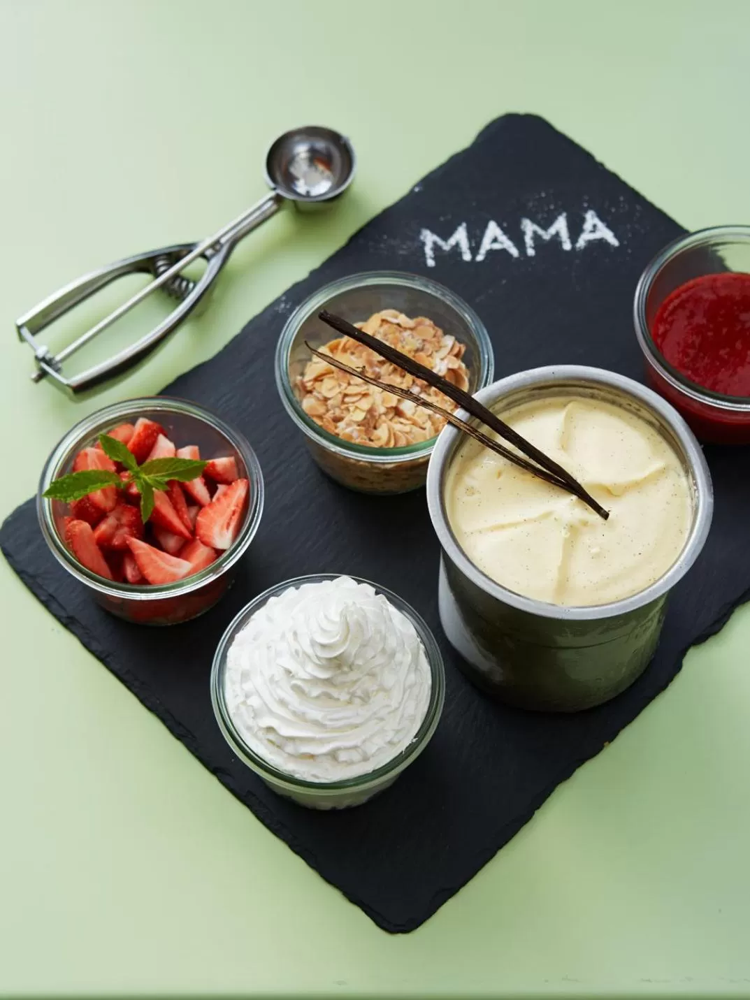 Restaurant/places to eat in Mama Shelter Lyon