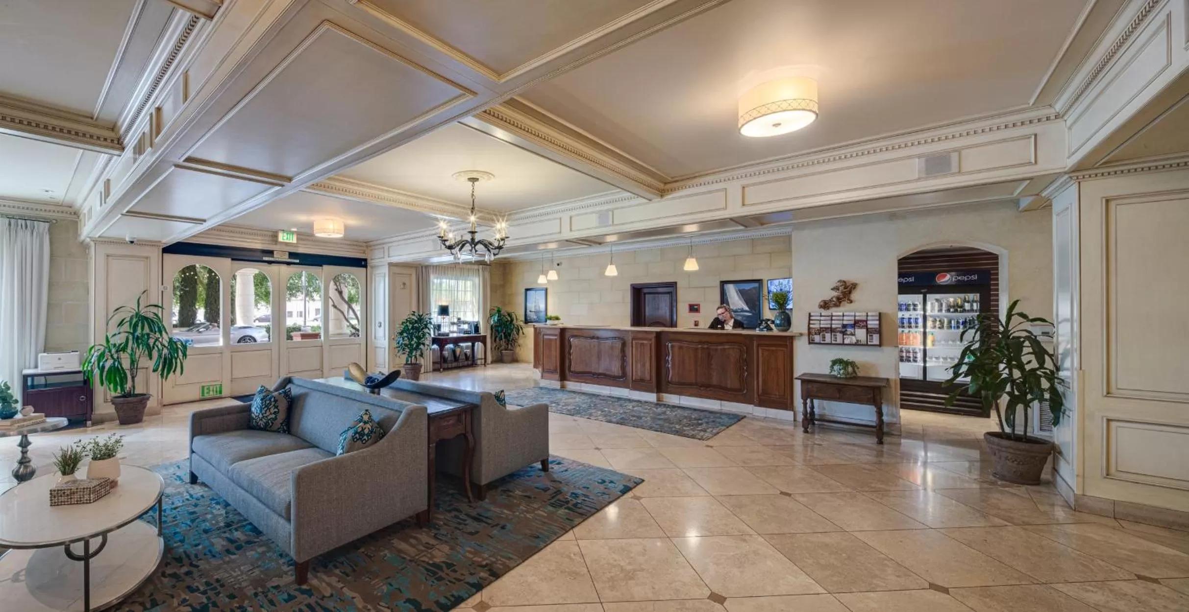 Lobby or reception in Ayres Hotel Seal Beach - Cypress