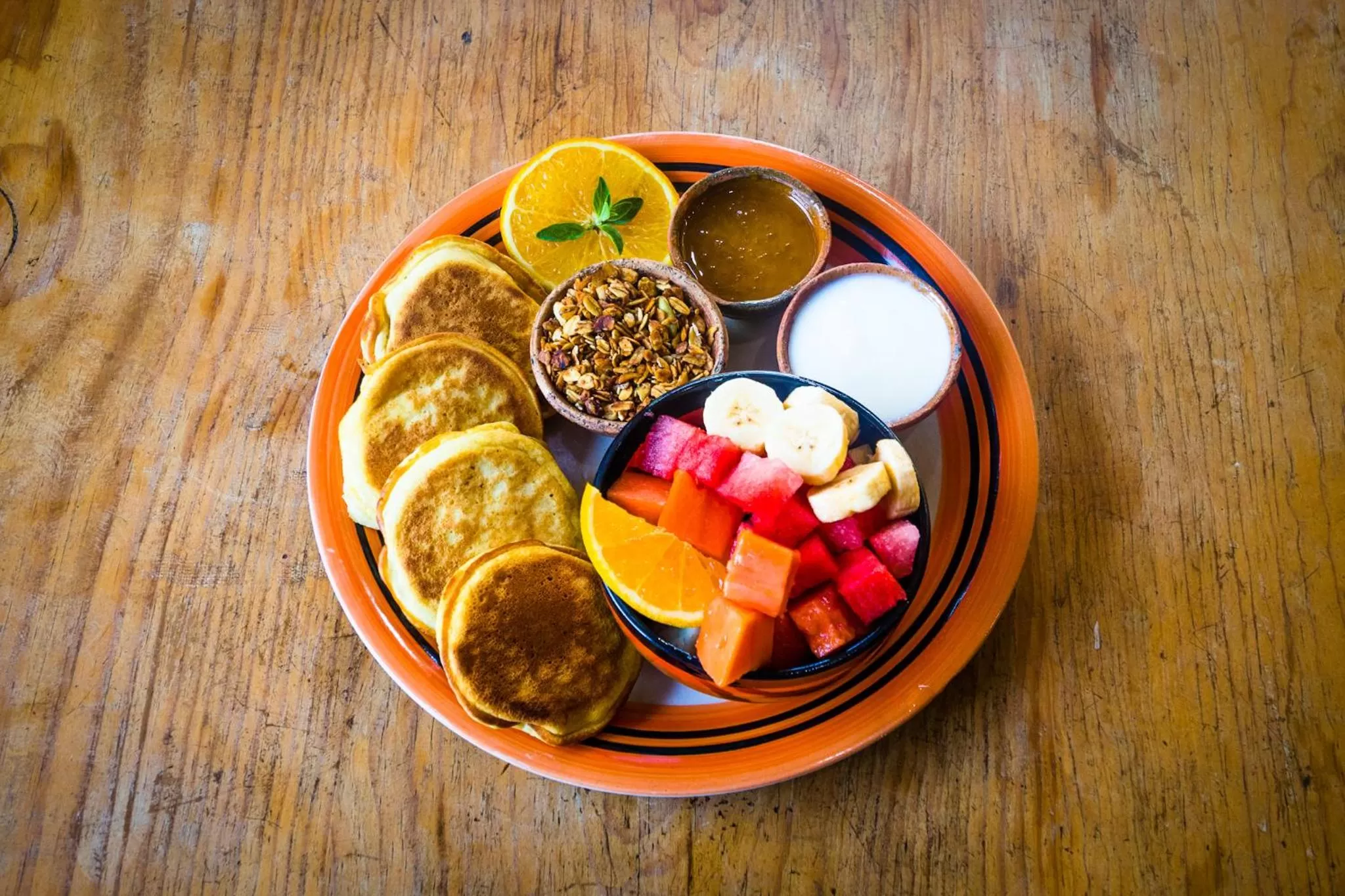 Breakfast in Eco-Hotel Mayachik