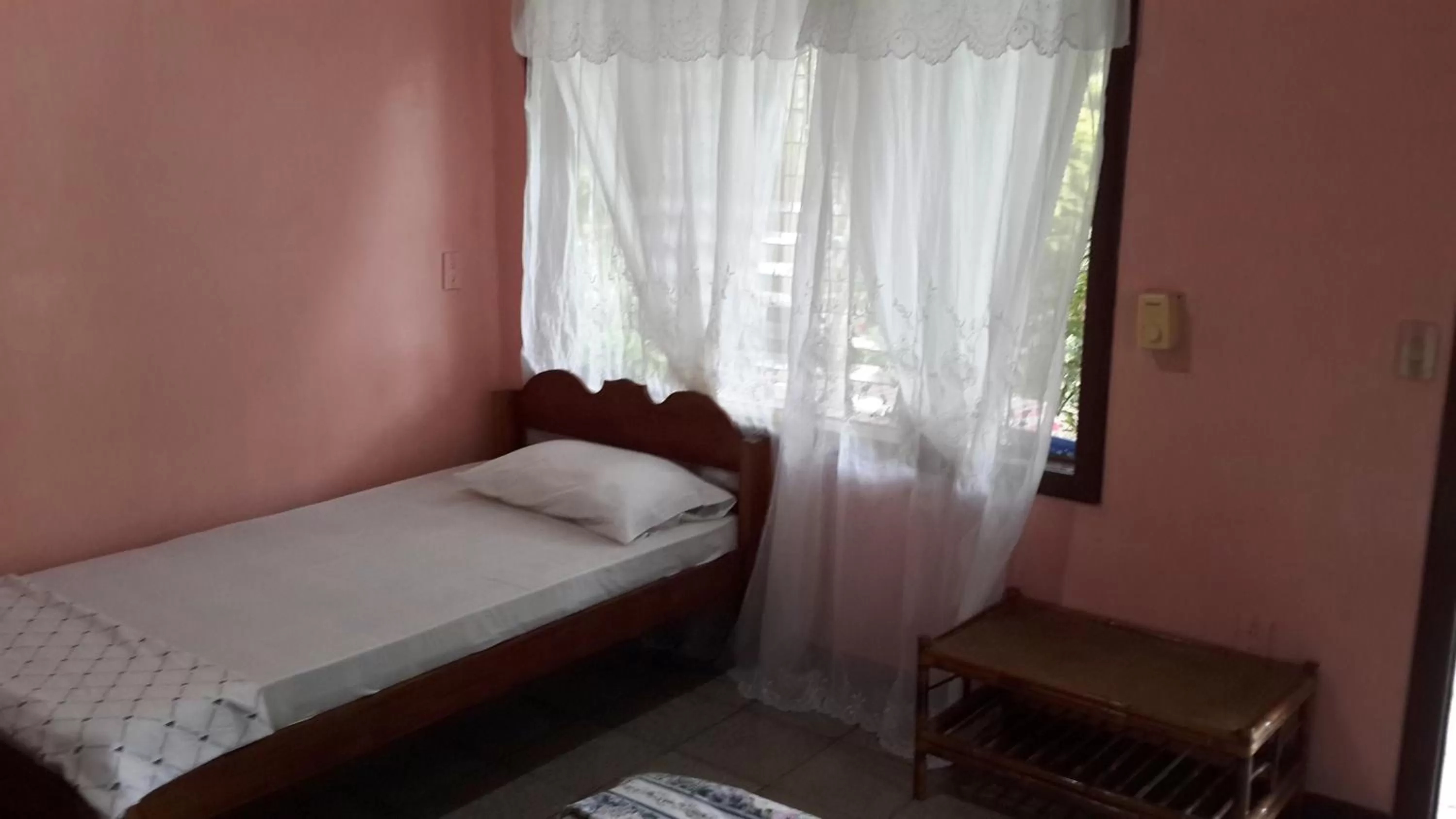 Bed in La Purruja Lodge