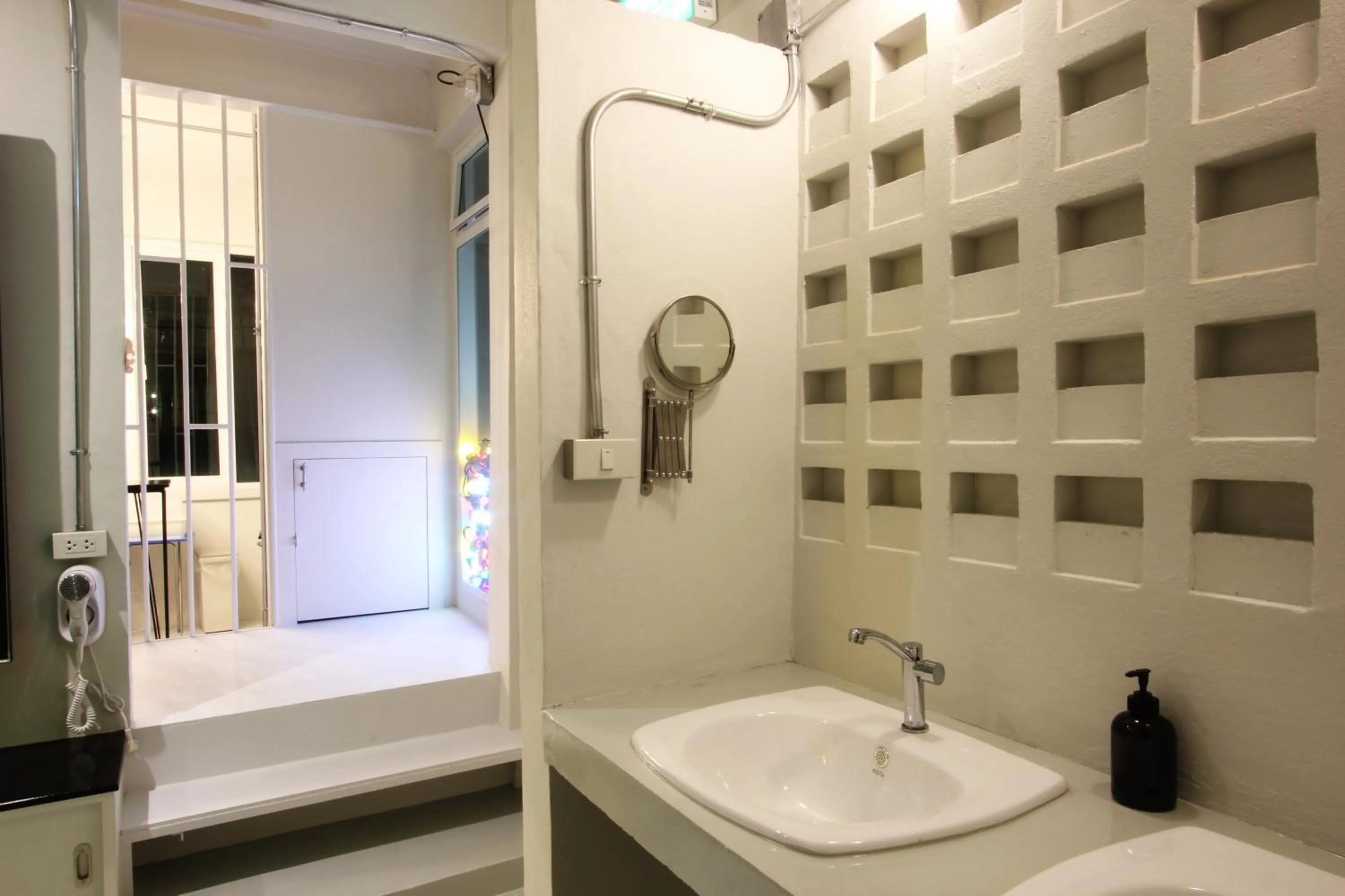 Area and facilities in Diff Hostel