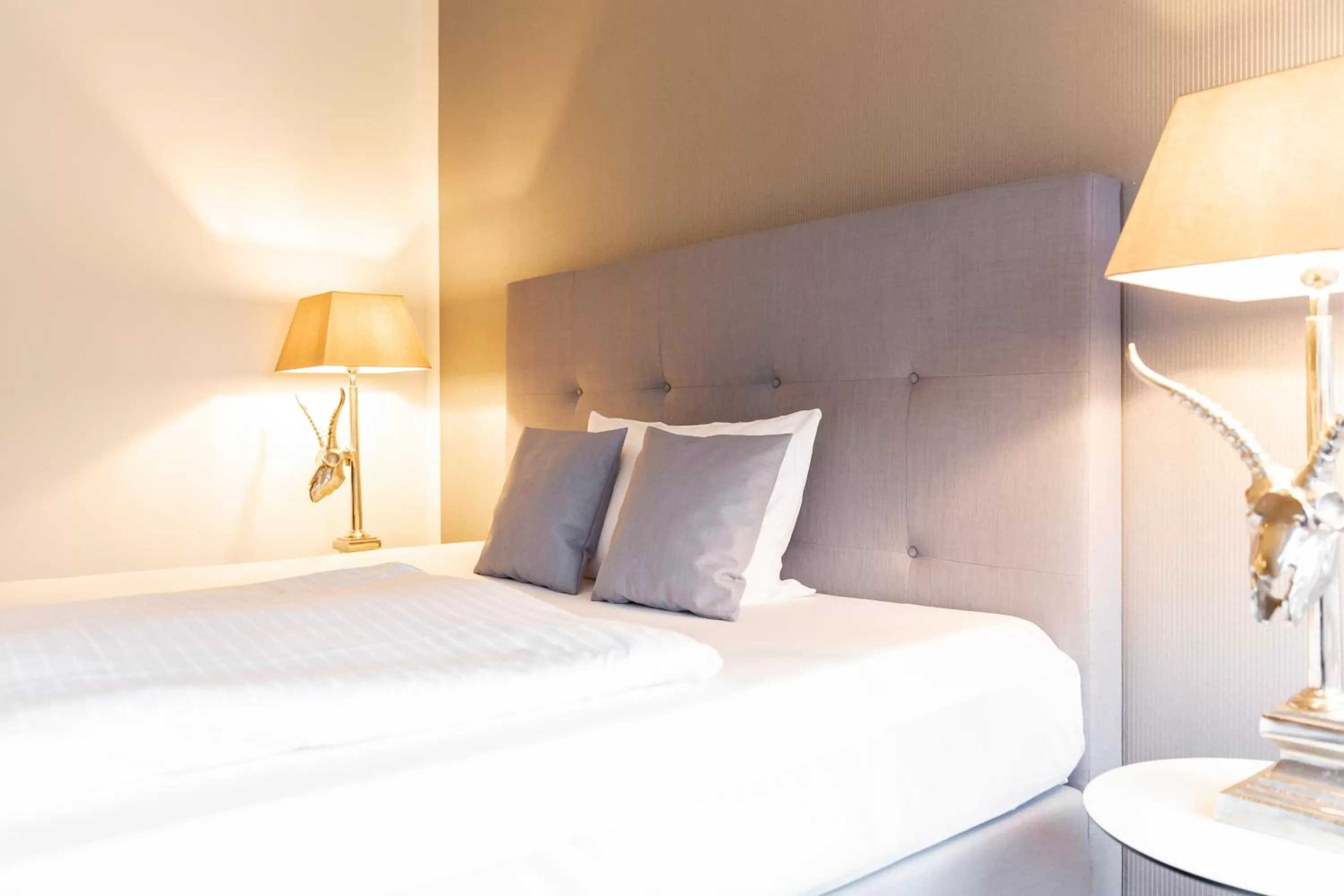 Photo of the whole room, Bed in Parkhotel FRITZ am Brunnen