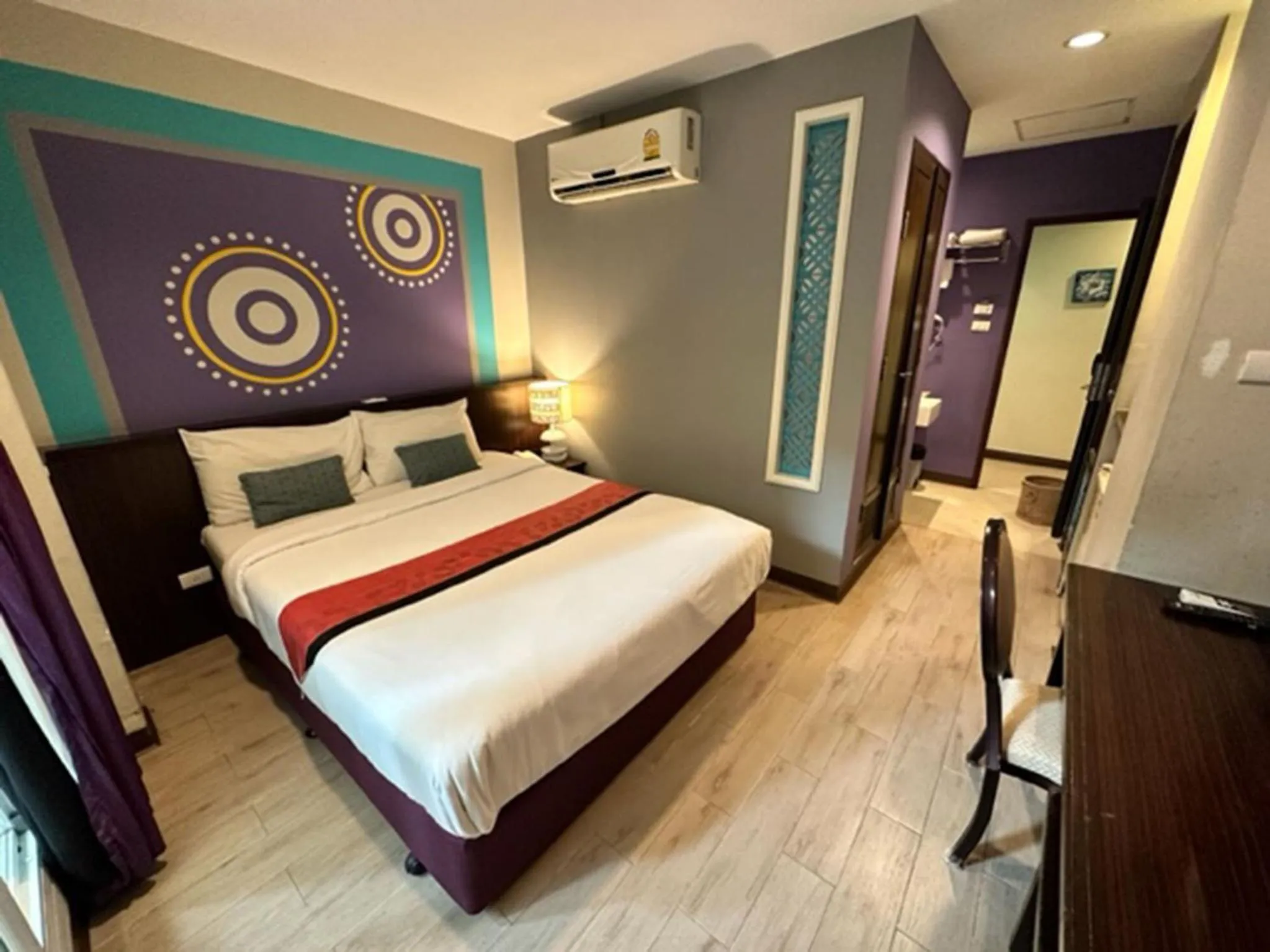 Bed in Sawasdee Hotel @ Sukhumvit Soi 8