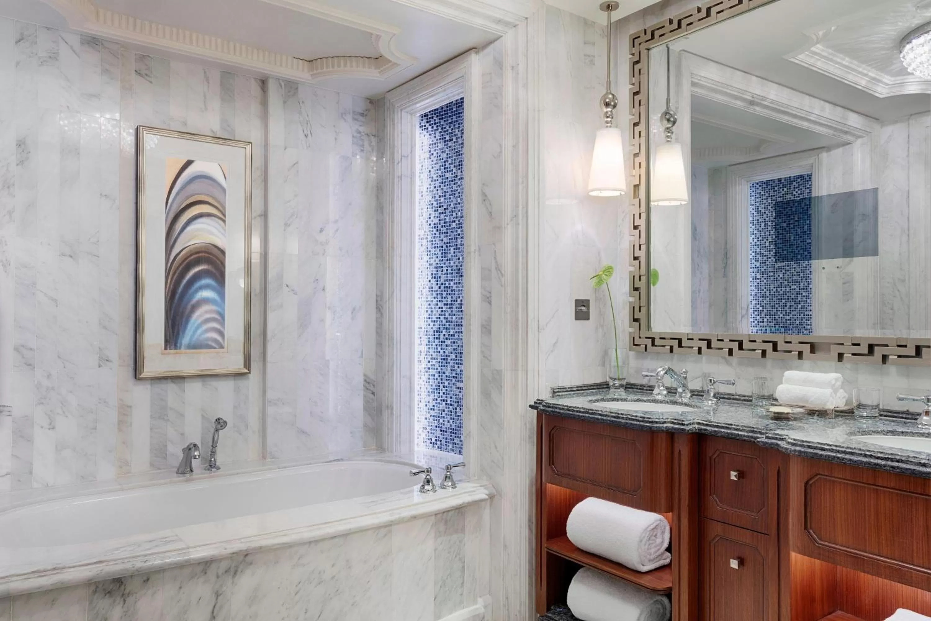 Bathroom in The St. Regis Abu Dhabi