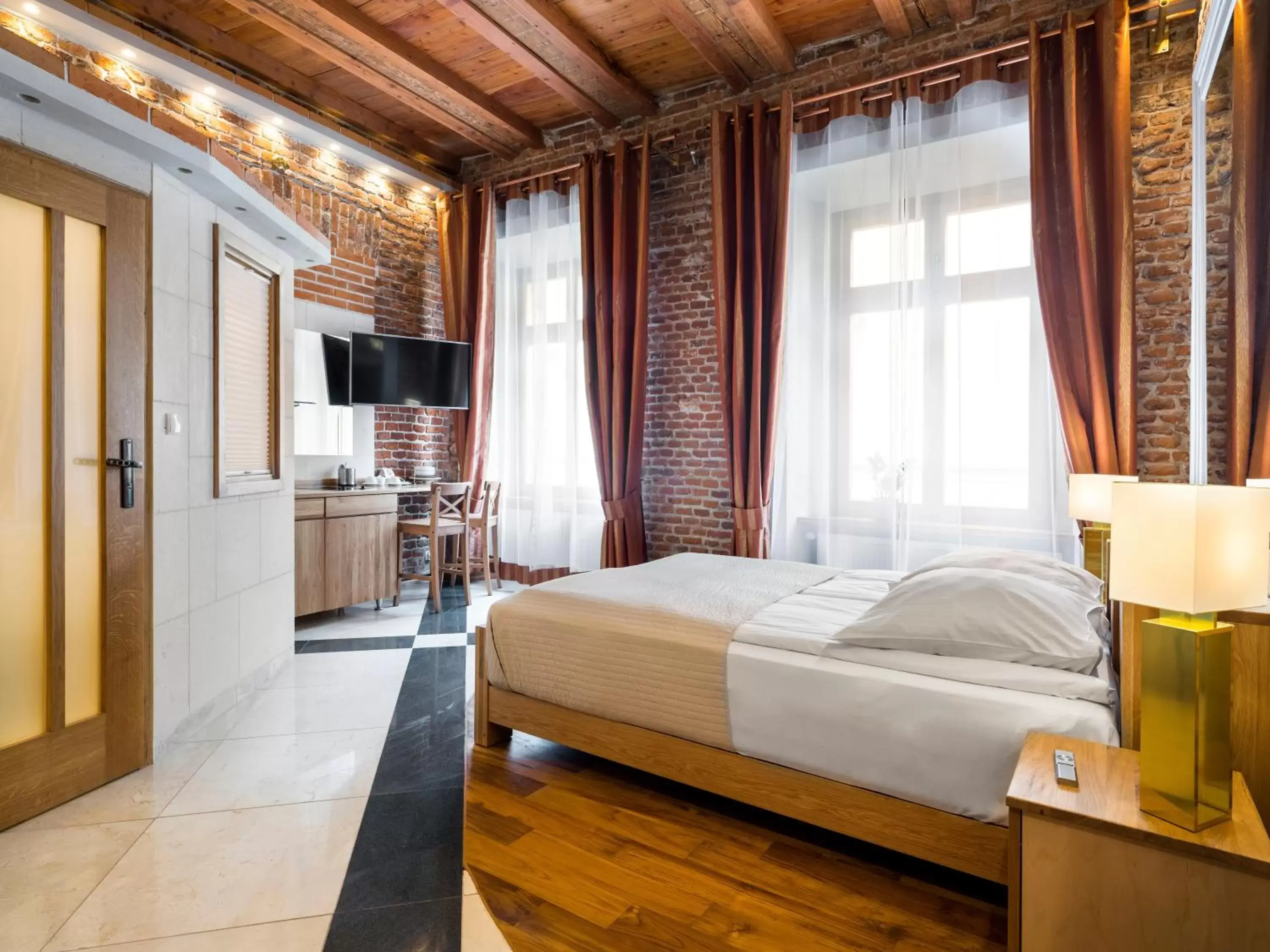 Superior Deluxe Studio in Aparthotel Stare Miasto Superior Deluxe Studio in Aparthotel Stare Miasto