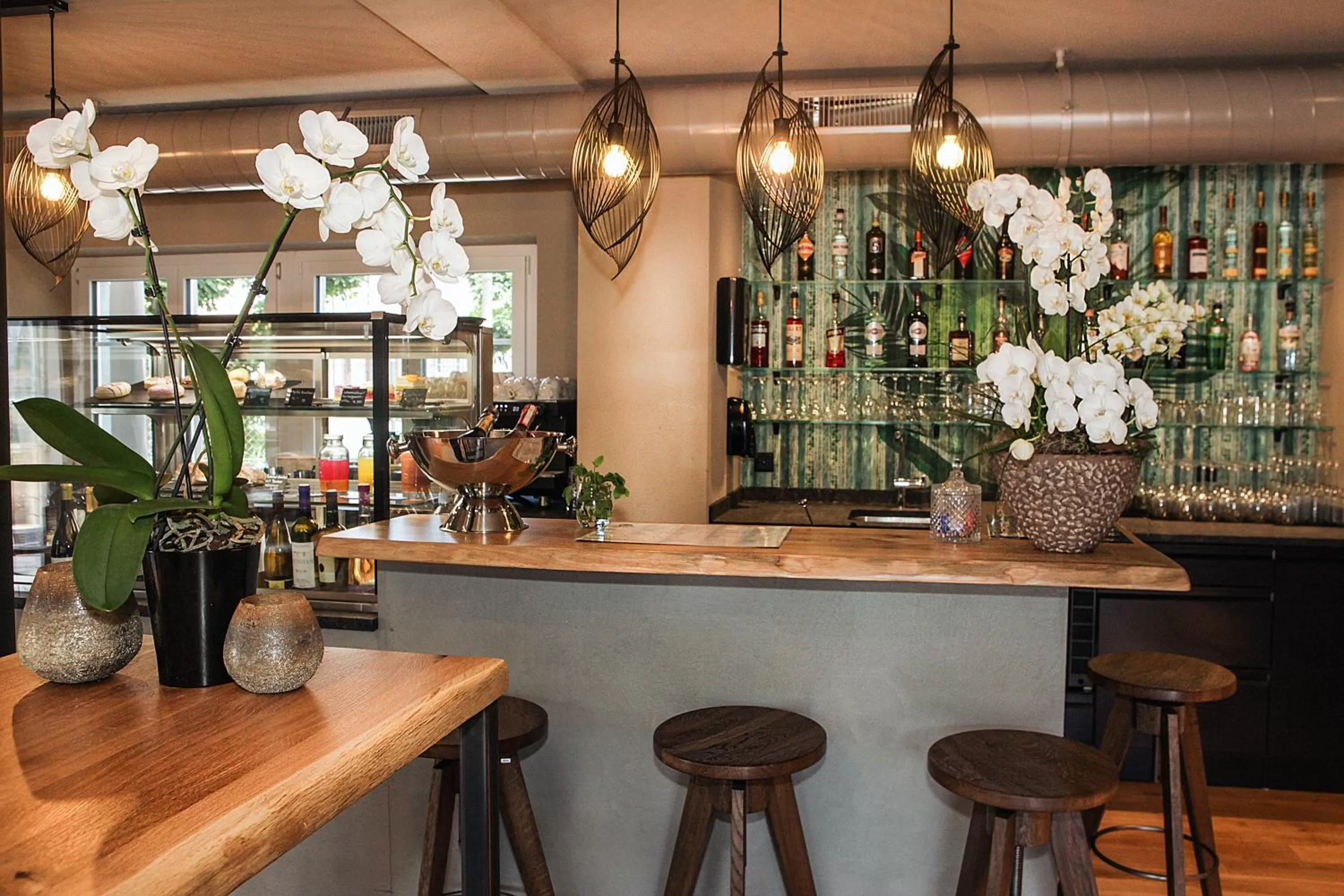 Restaurant/places to eat, Lounge/Bar in Dihei - Hotel, Lounge, Bar