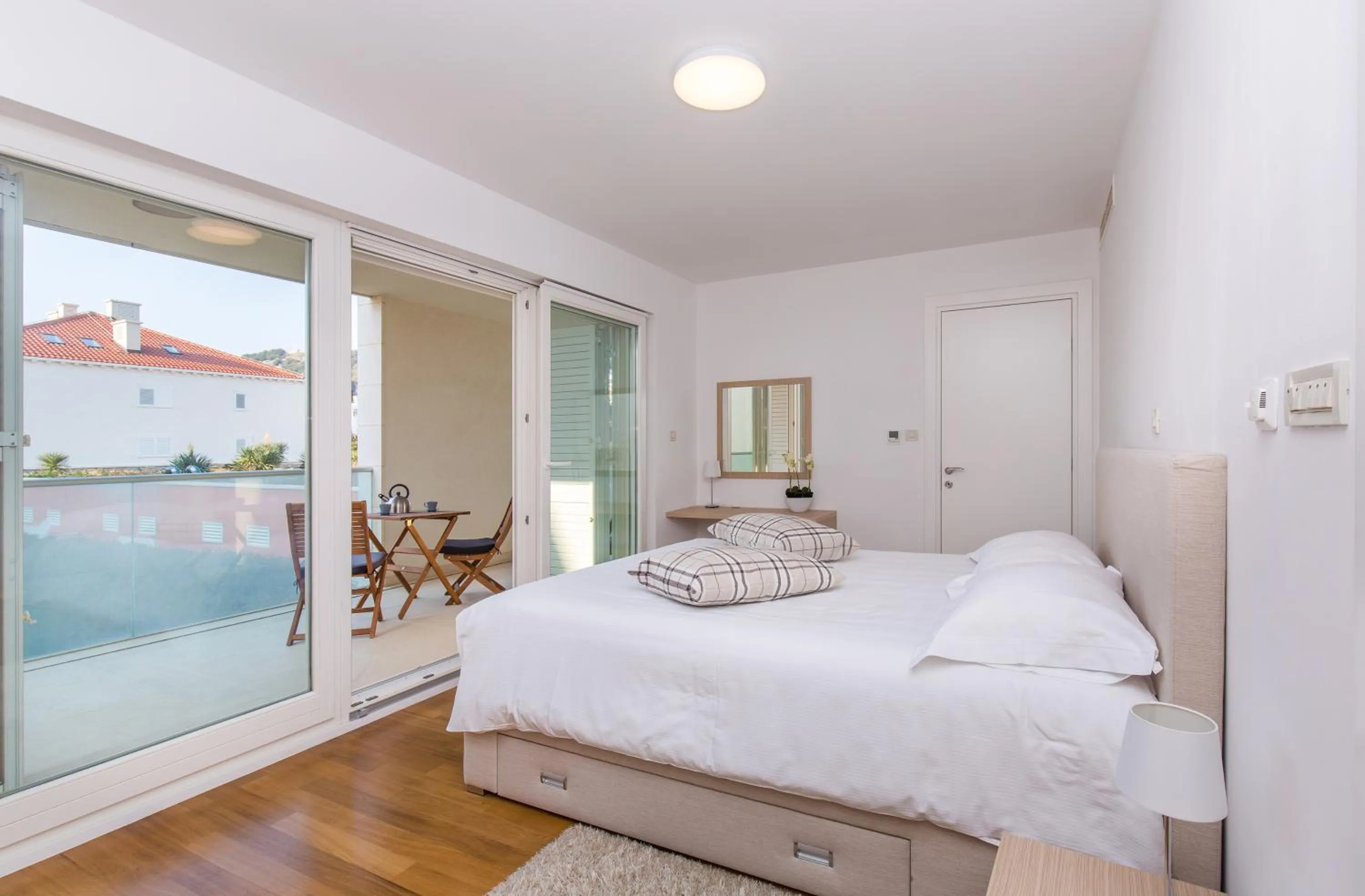 Balcony/Terrace, Bed in Dubrovnik Luxury Residence – L’Orangerie