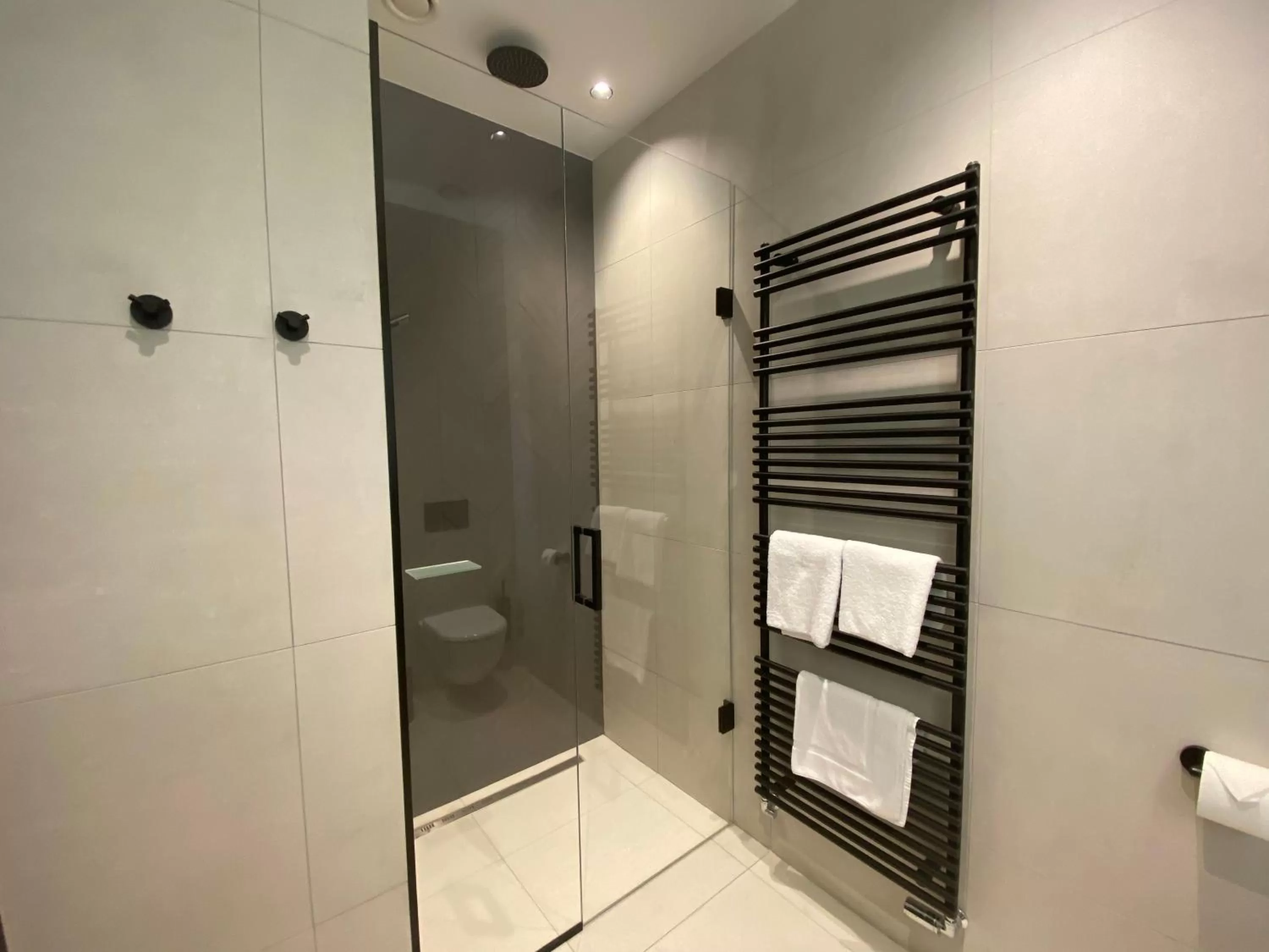 Bathroom in Chevron Hotel