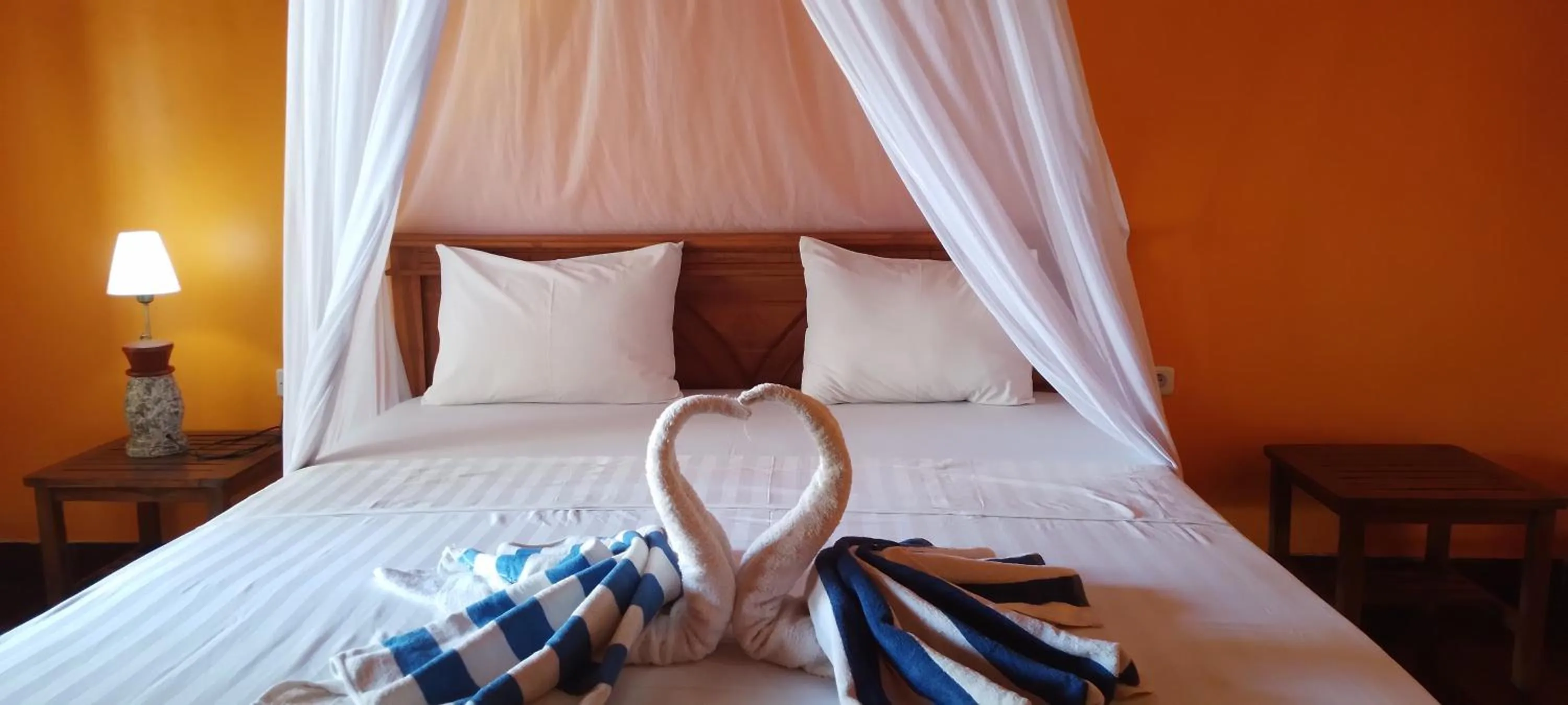 Bedroom, Bed in Pandan Bungalow