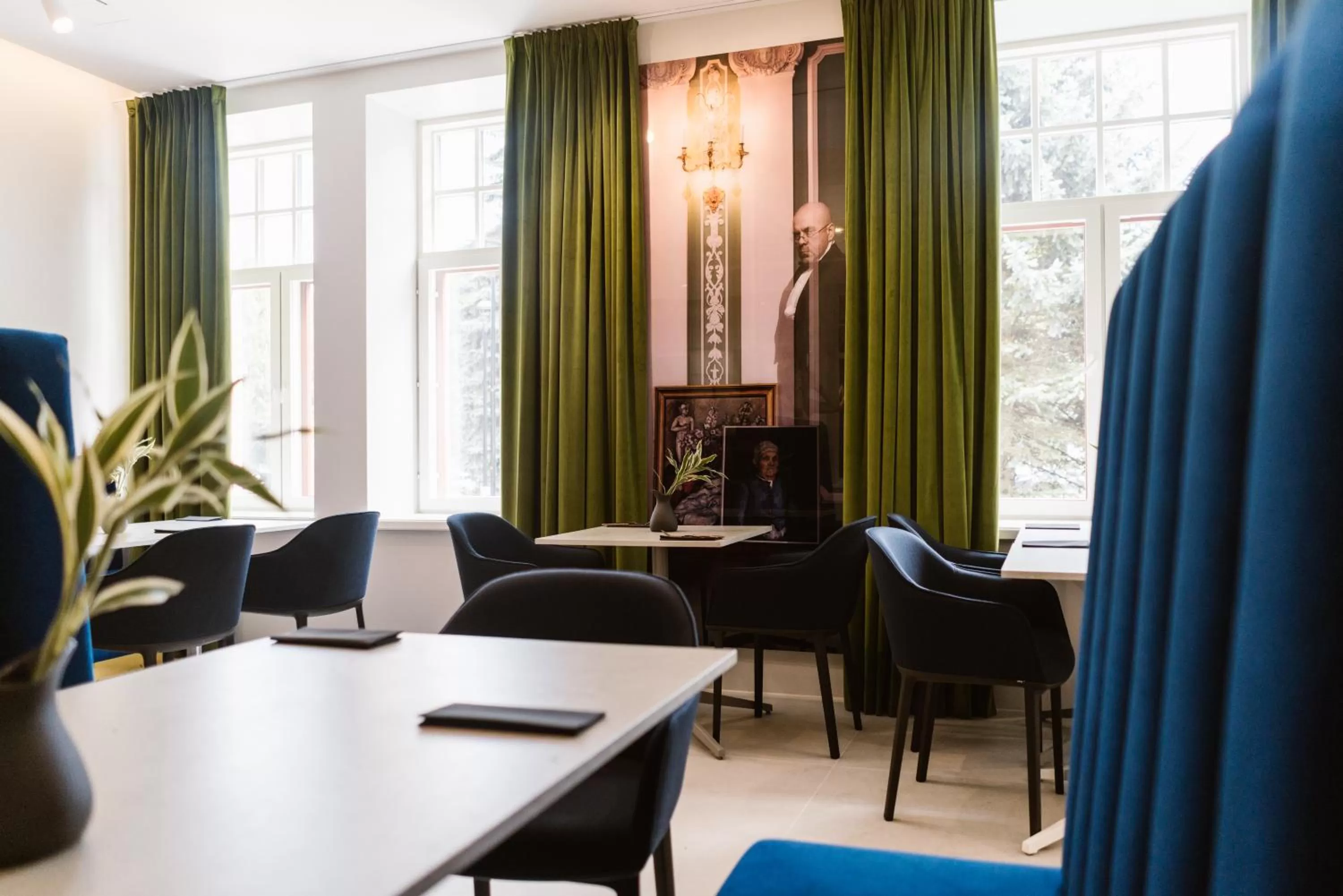 Restaurant/places to eat in Park Hotel Viljandi