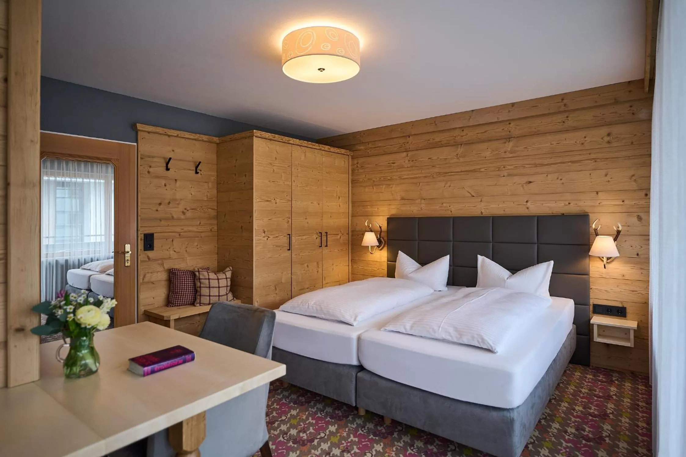 Bed in Hotel Bannwaldsee