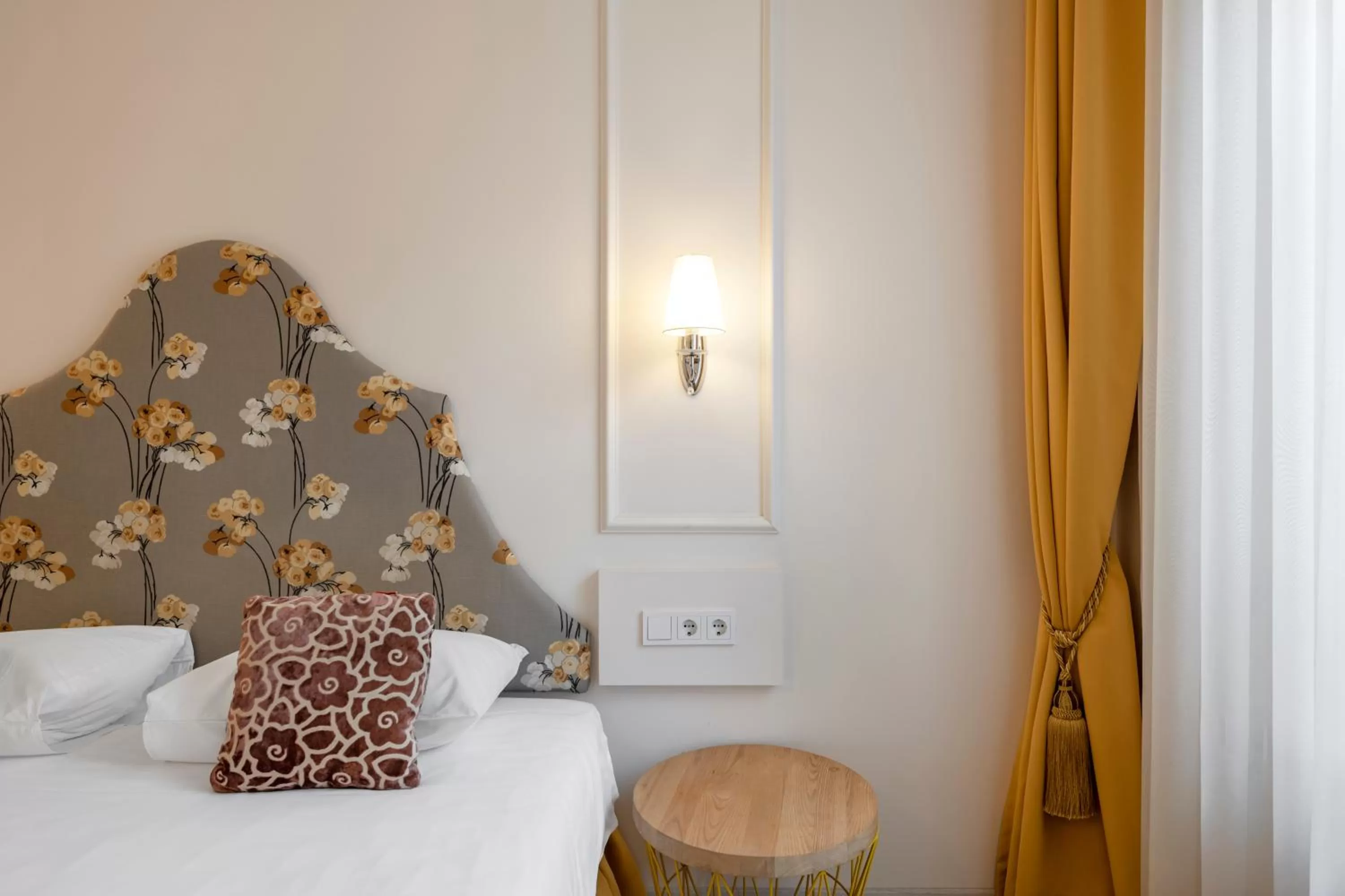 Bed in Vilnius Apartments