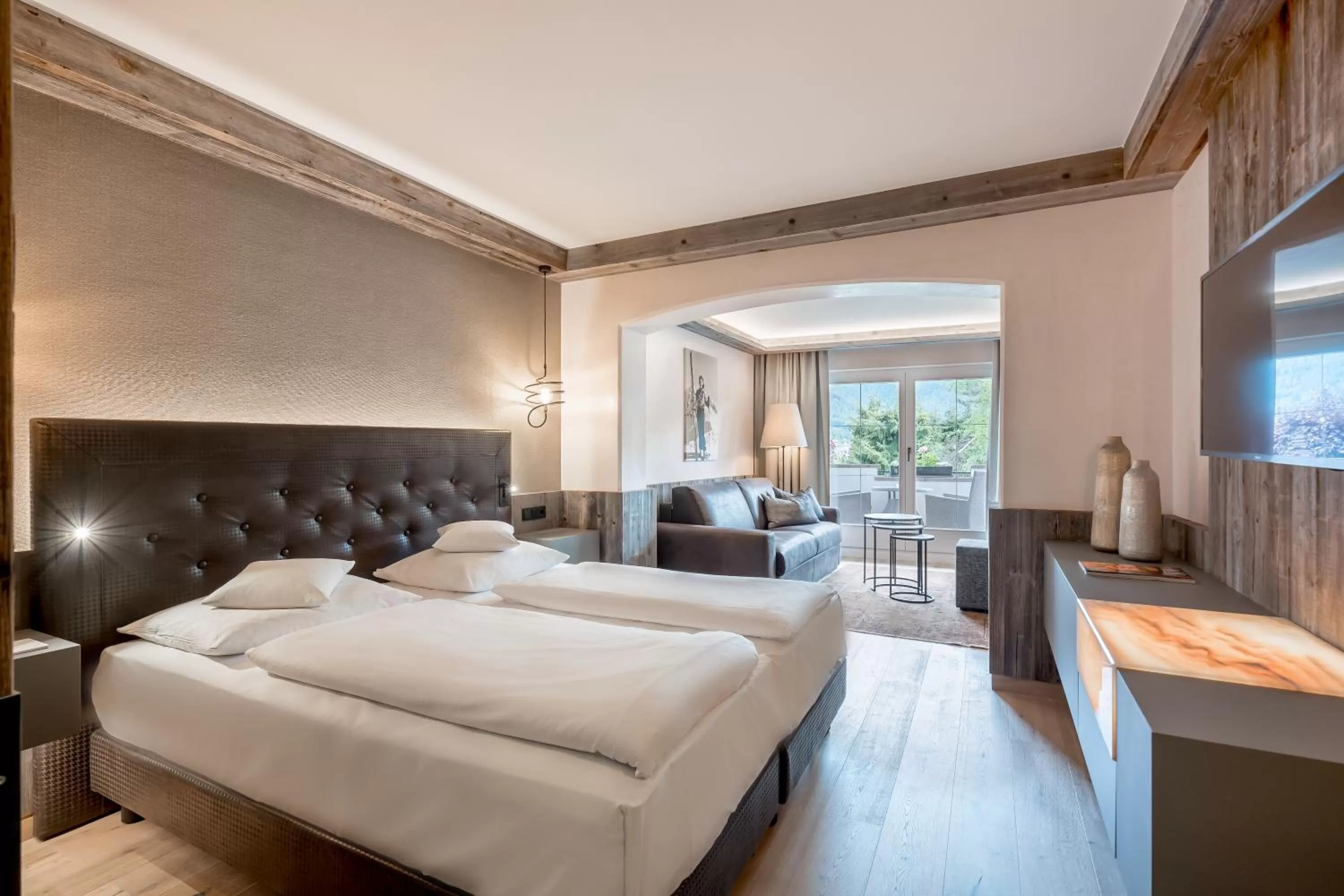 Bedroom, Bed in Natur & Spa Hotel Lärchenhof