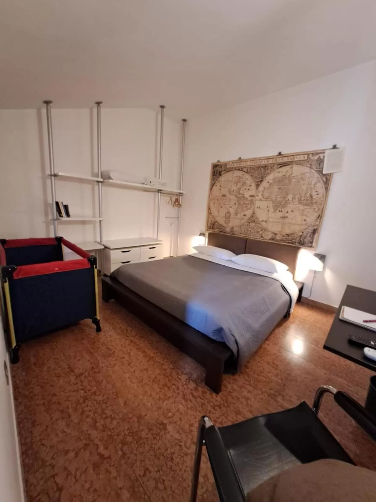 Shower, Bed in A Casa di Tom