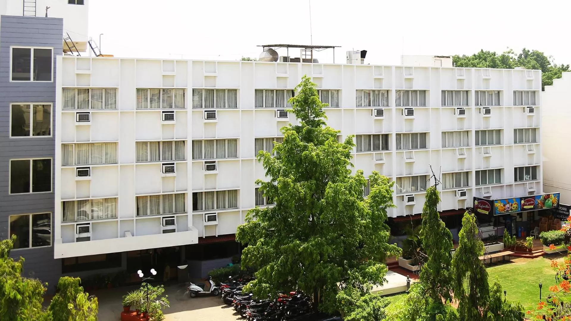 Hotel Rajavihar