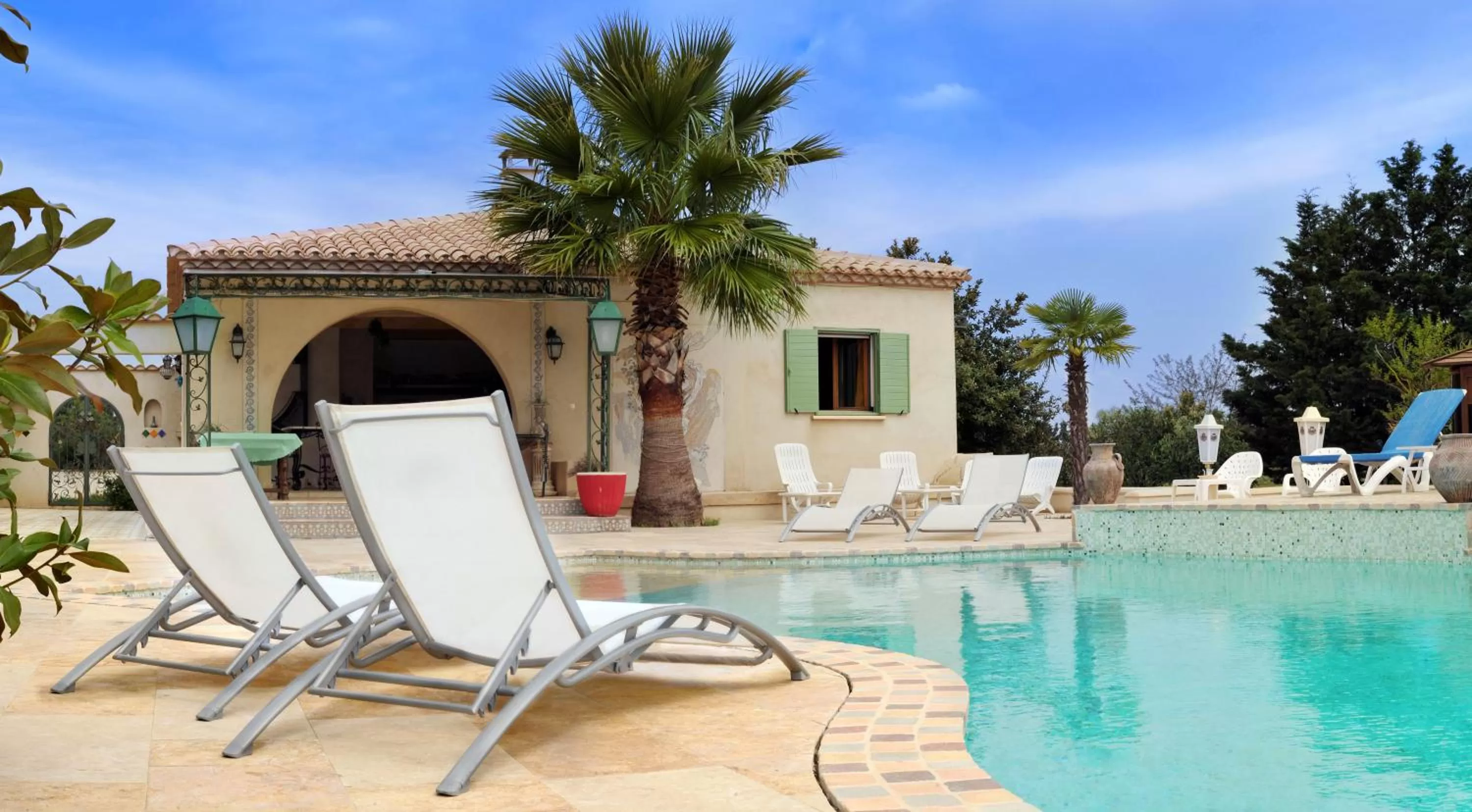 Property building in Mas de la Montille