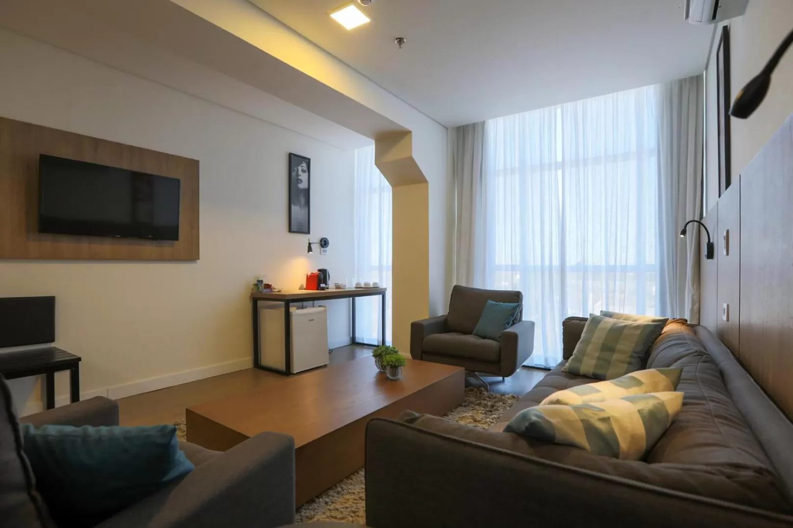 Living room in Transamerica Executive Maringá