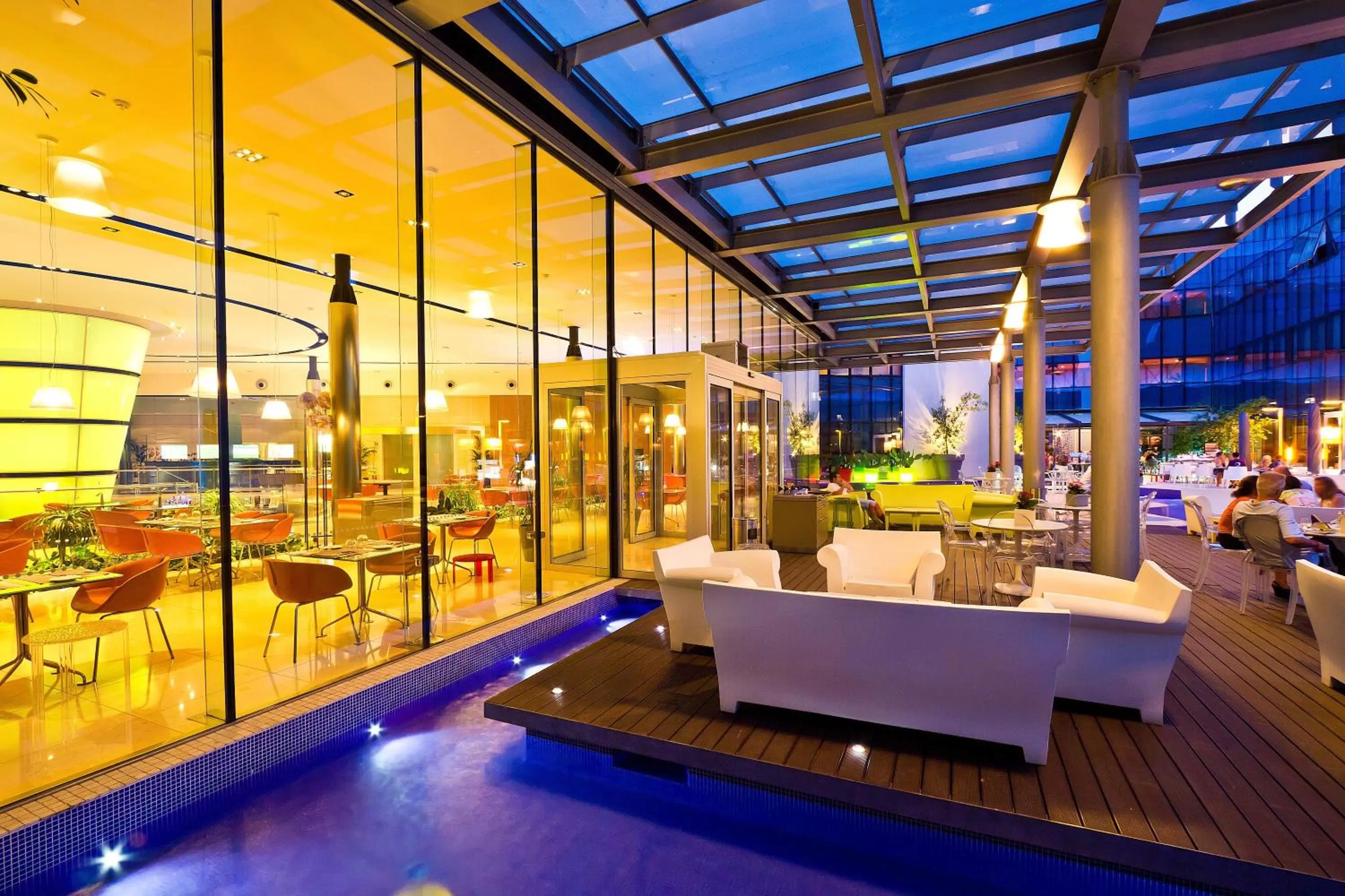 Garden in UNA HOTELS T Hotel Cagliari