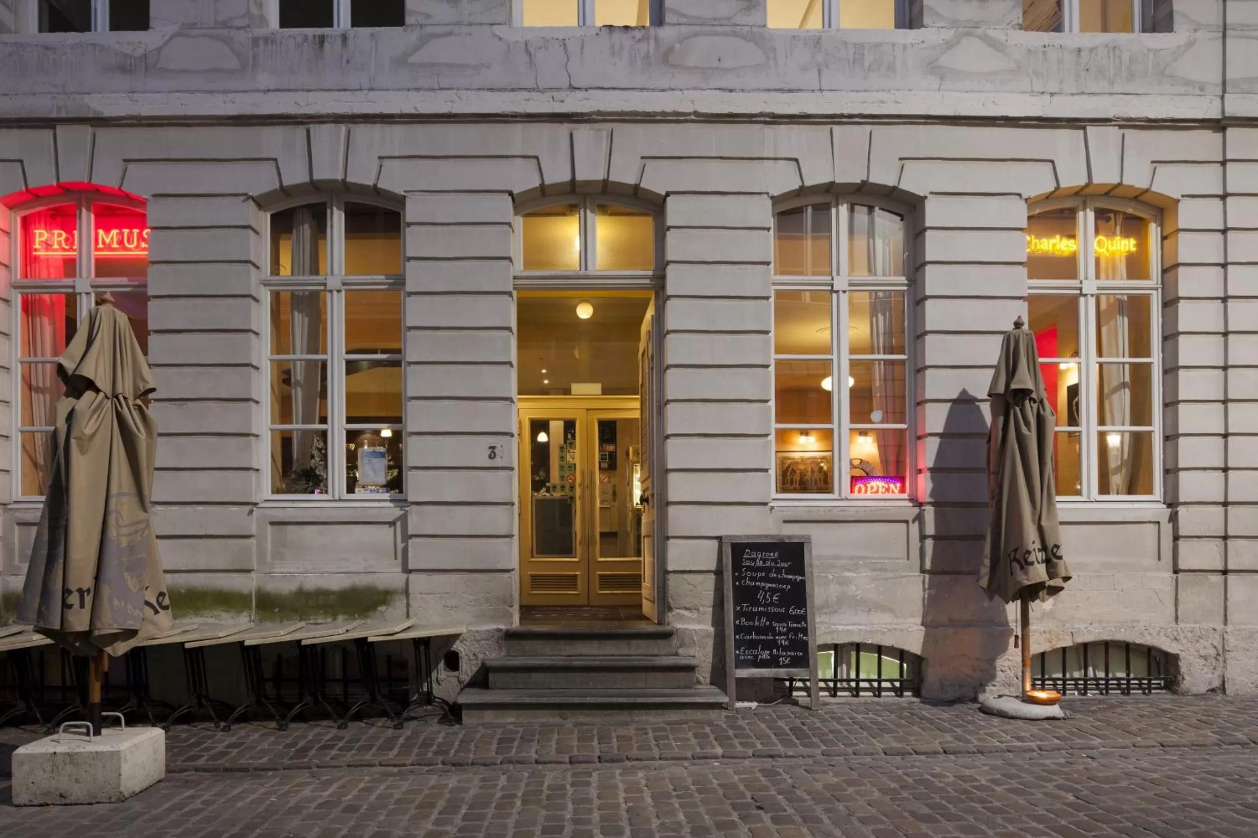 Neighbourhood in easyHotel Brussels City Centre