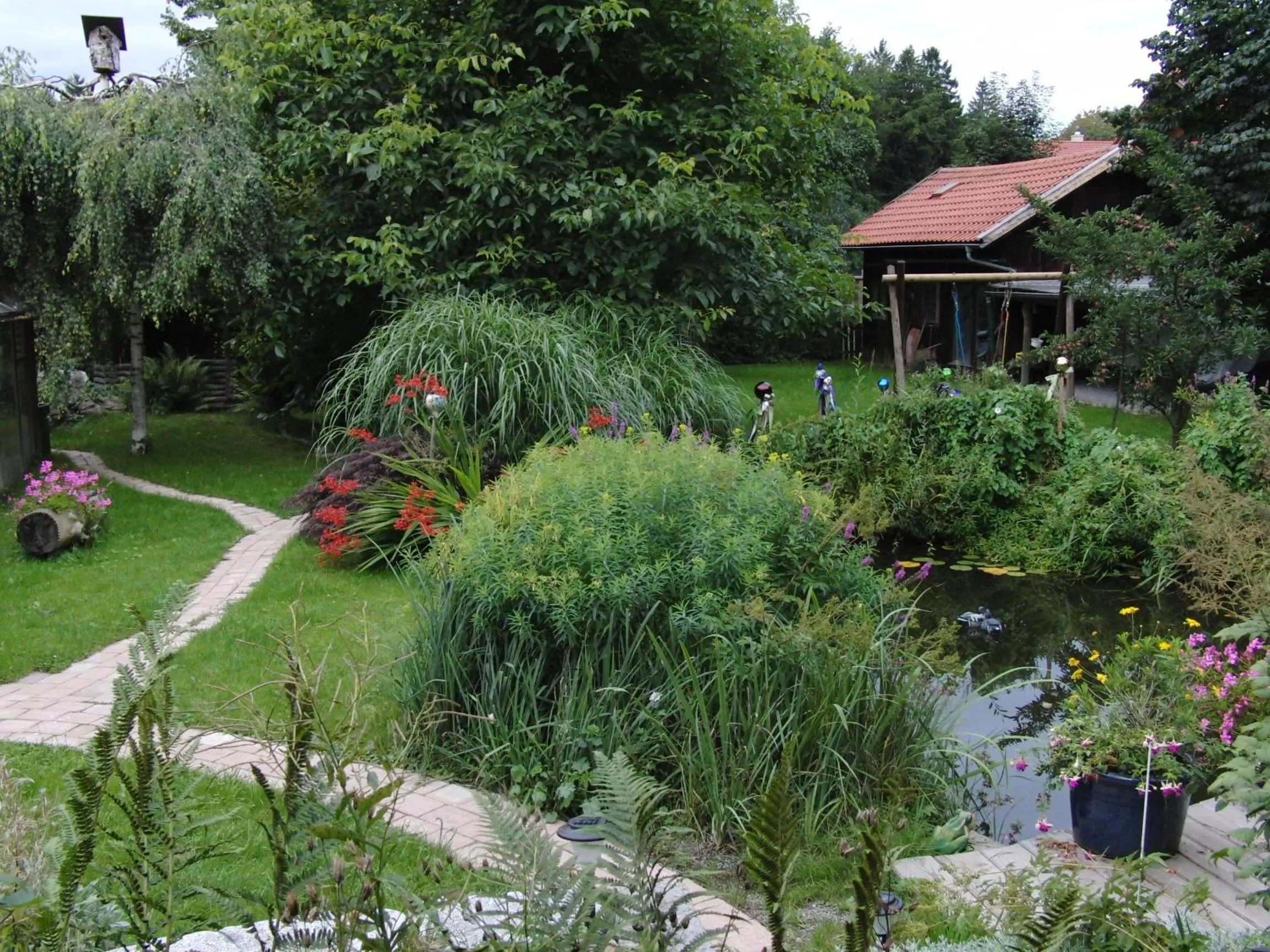 Garden in Suzanne's B&B & Gardens