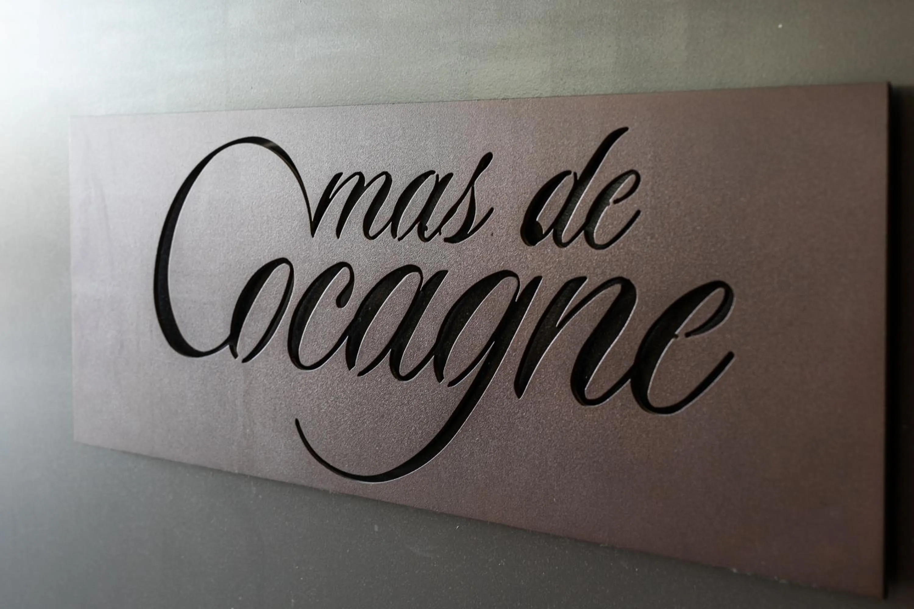 Logo/Certificate/Sign in Le Mas de Cocagne