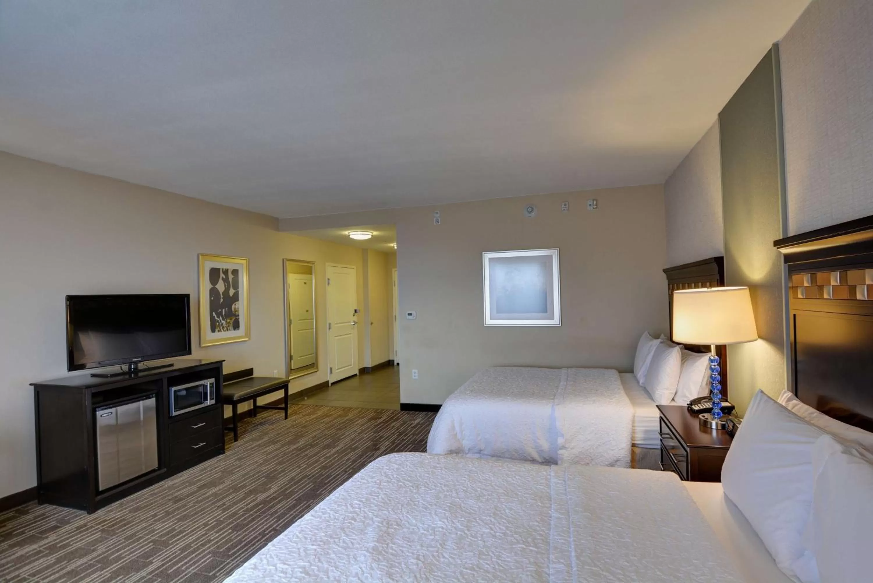 Bedroom, Bed in Hampton Inn & Suites Denver Airport / Gateway Park