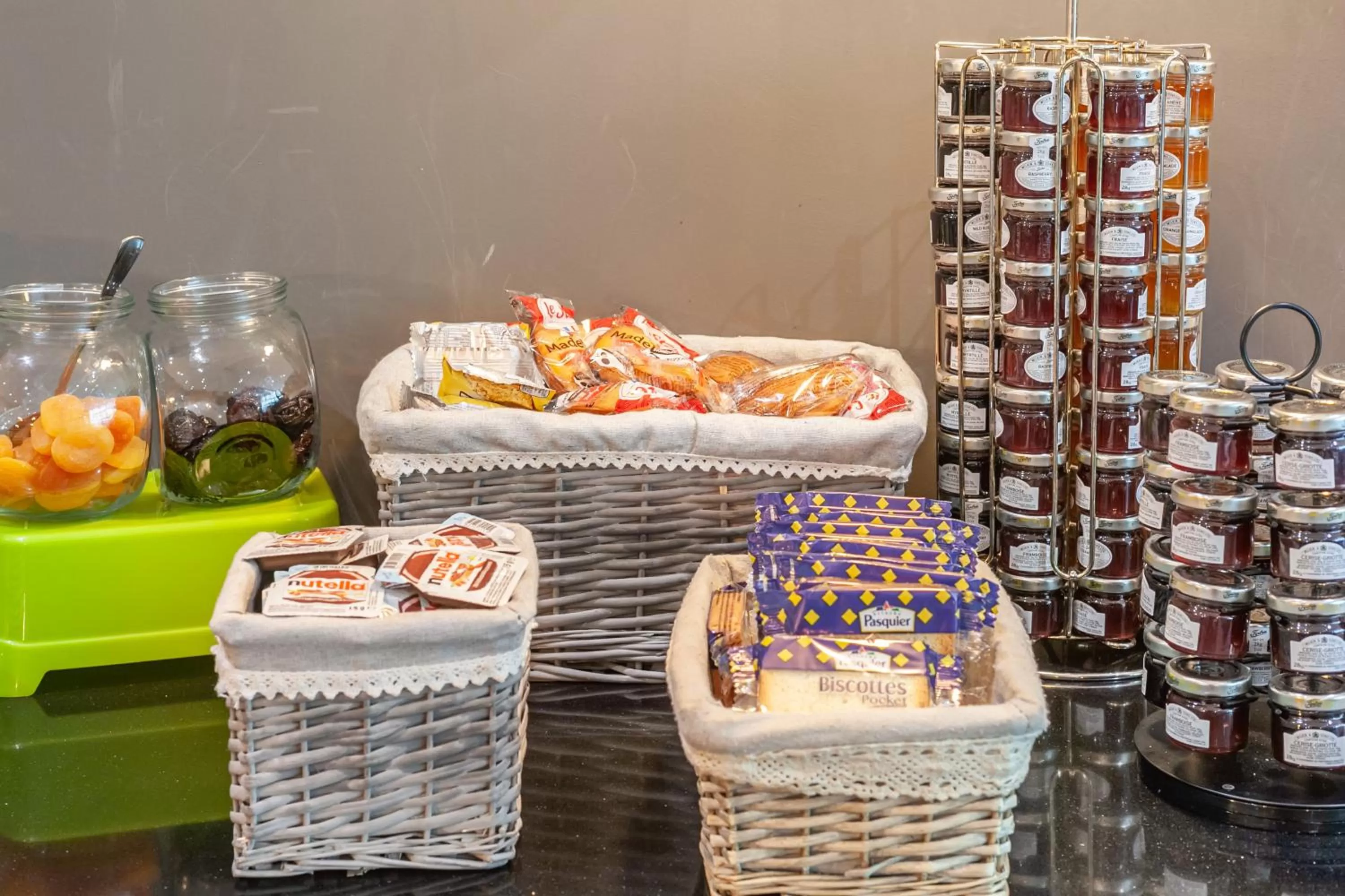 Food in Residhotel Le Grand Prado