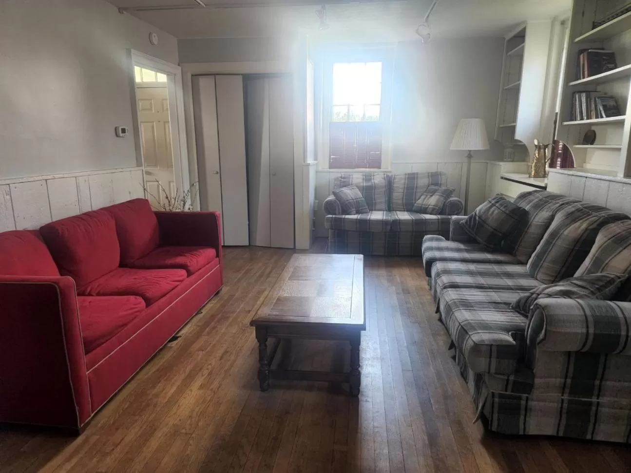 Living room in Spruce Lane Lodge and Cottages