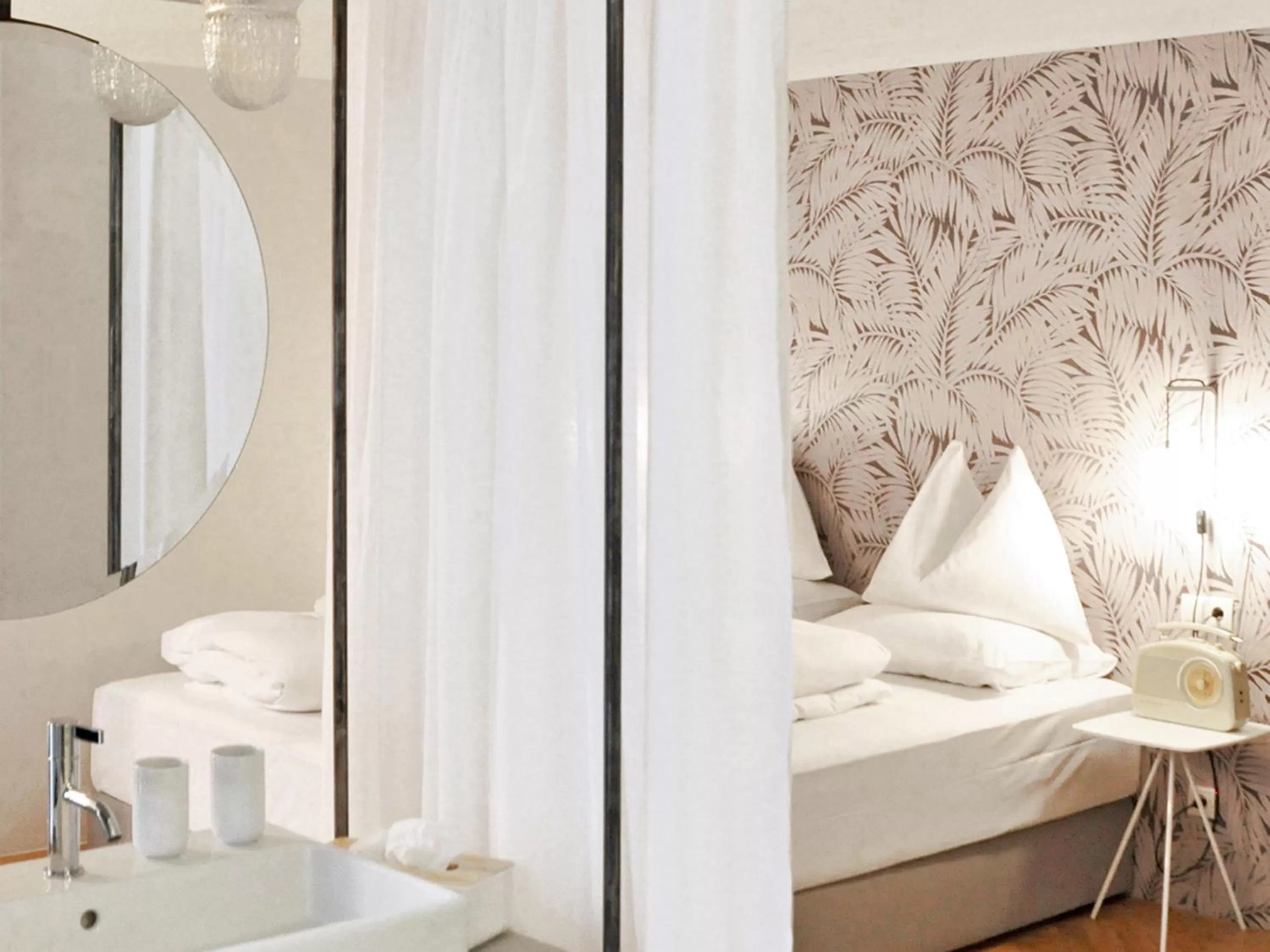 Decorative detail, Bed in grätzlhotel Karmelitermarkt