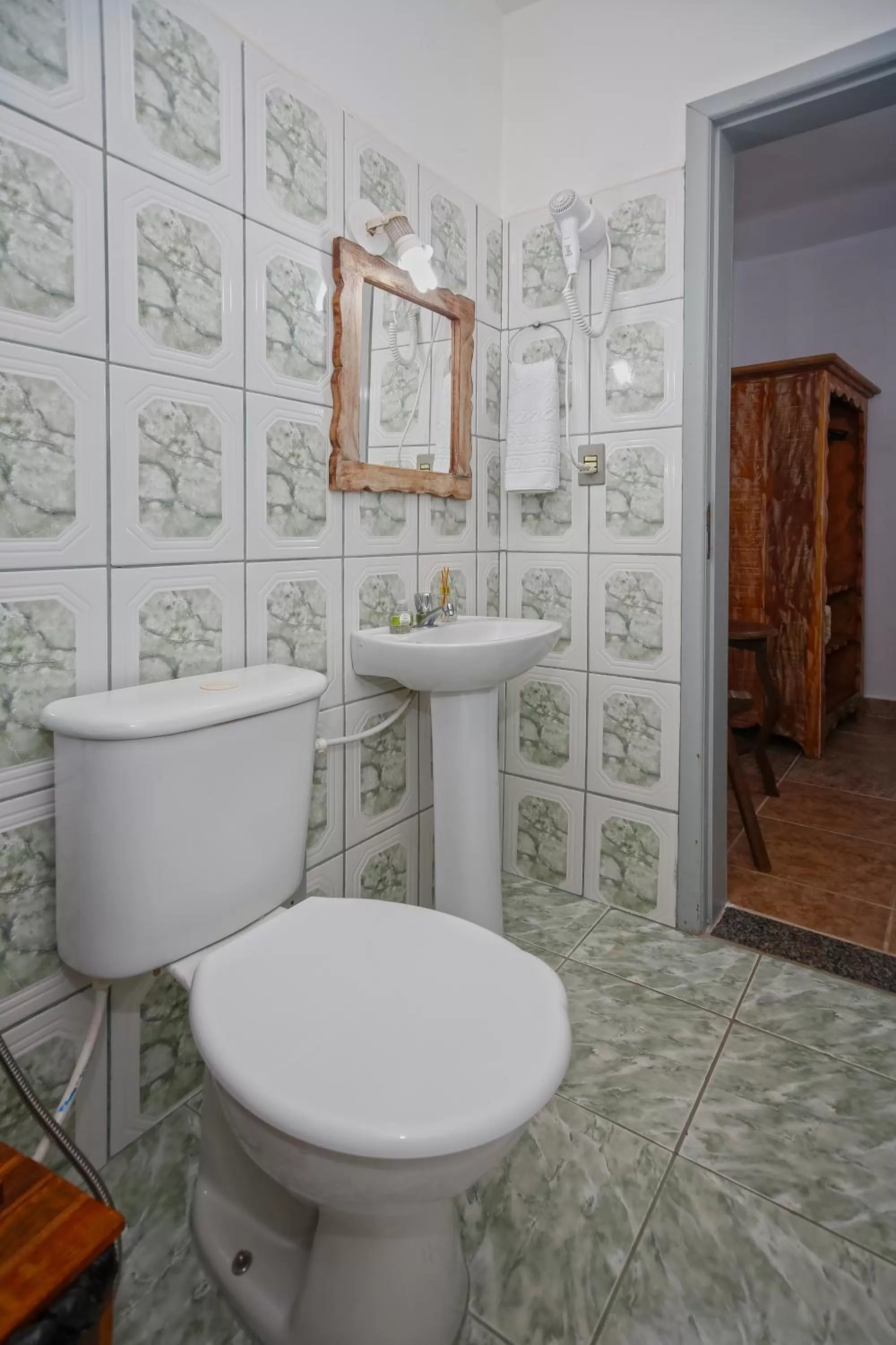 Bedroom, Bathroom in Pousada Neuza Barbosa