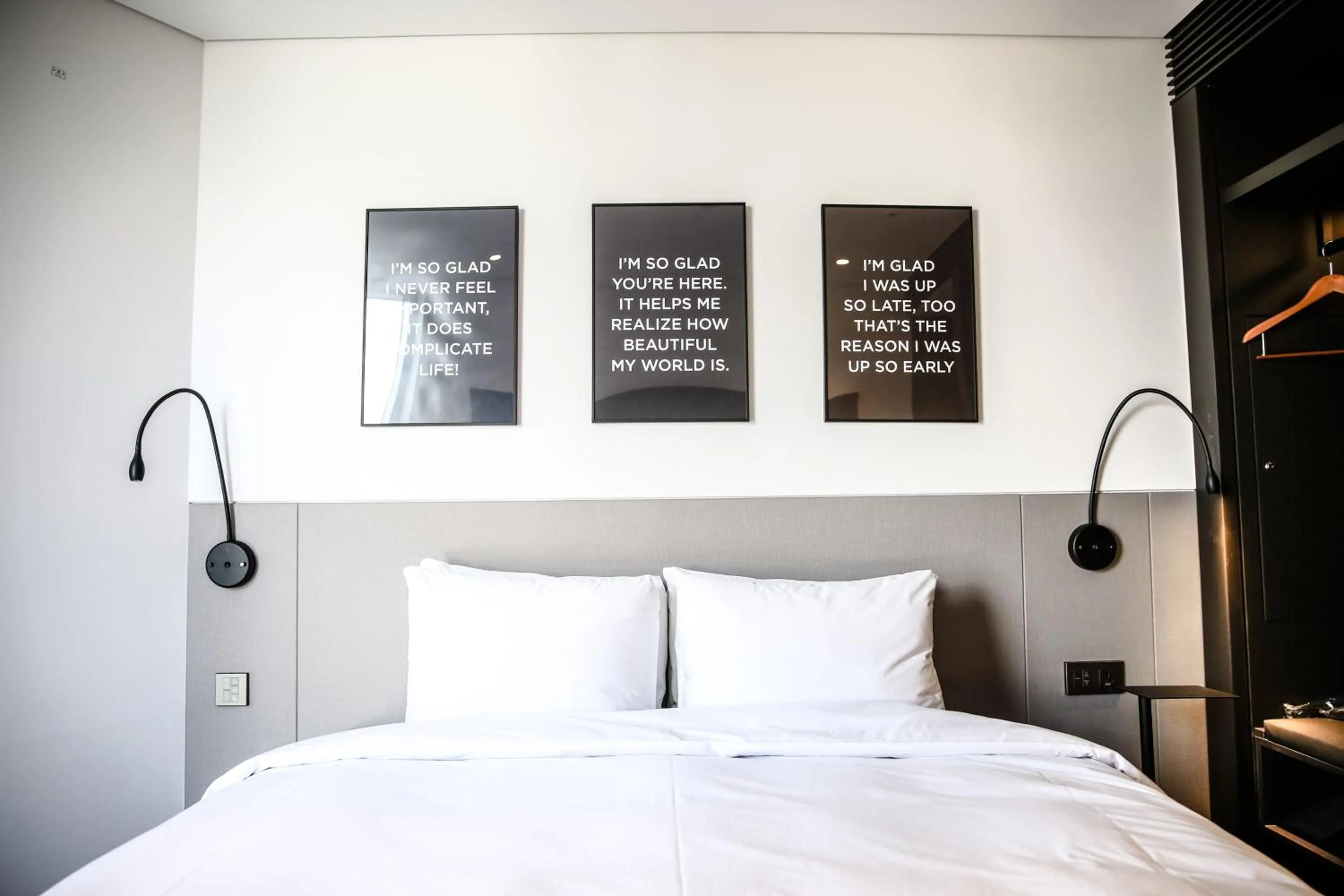 Bedroom, Bed in GLAD Gangnam COEX Center