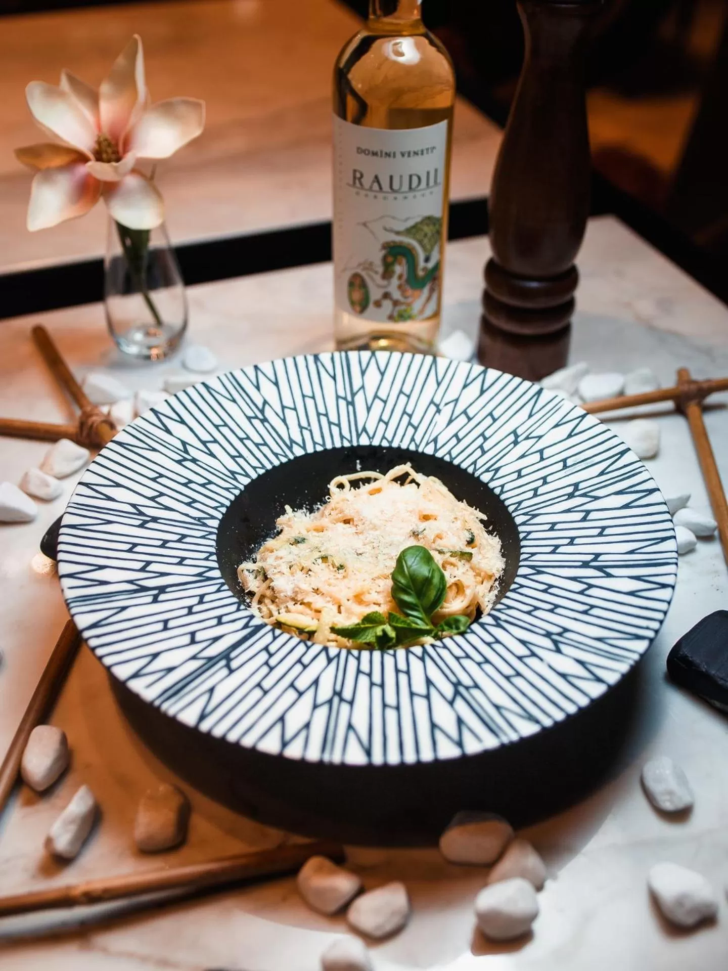 Restaurant/Places to Eat in SOHO boutique hotel