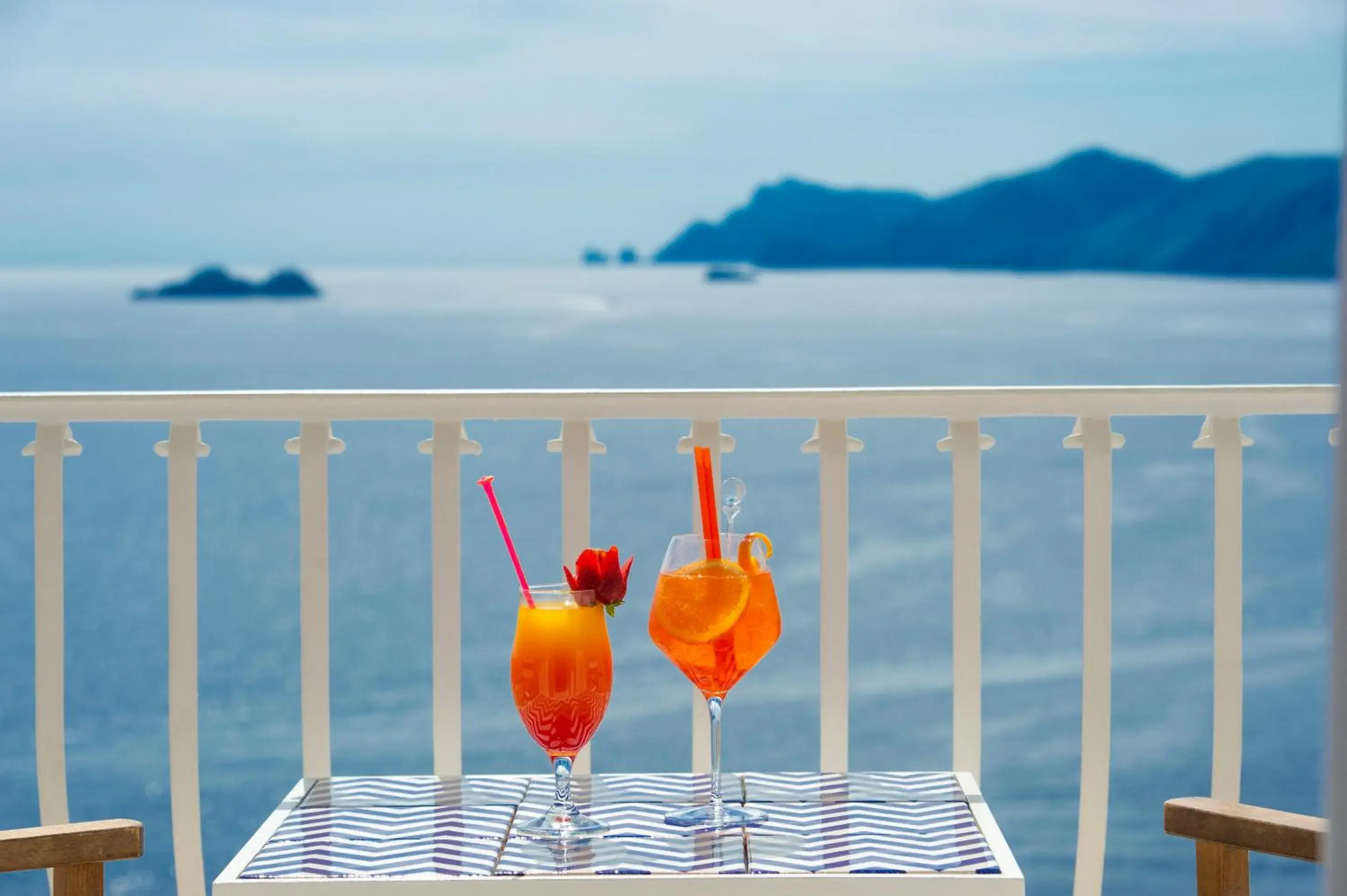 Mediterranean Triple Room with Balcony and Sea View in Tramonto d'Oro Mediterranean Triple Room with Balcony and Sea View in Tramonto d'Oro