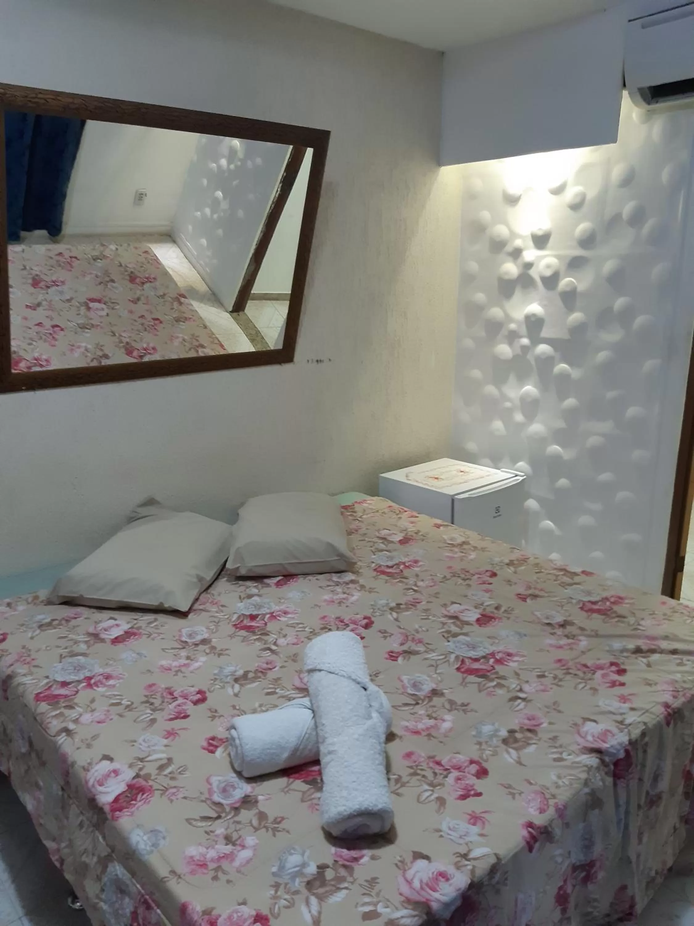 Suite with Pool View in Pousada Casa Familia